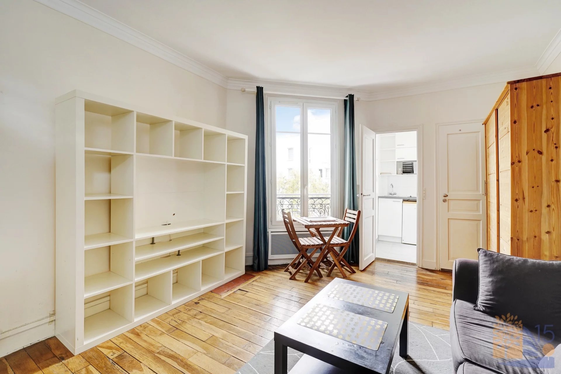 Studio à vendre proche rue du Commerce