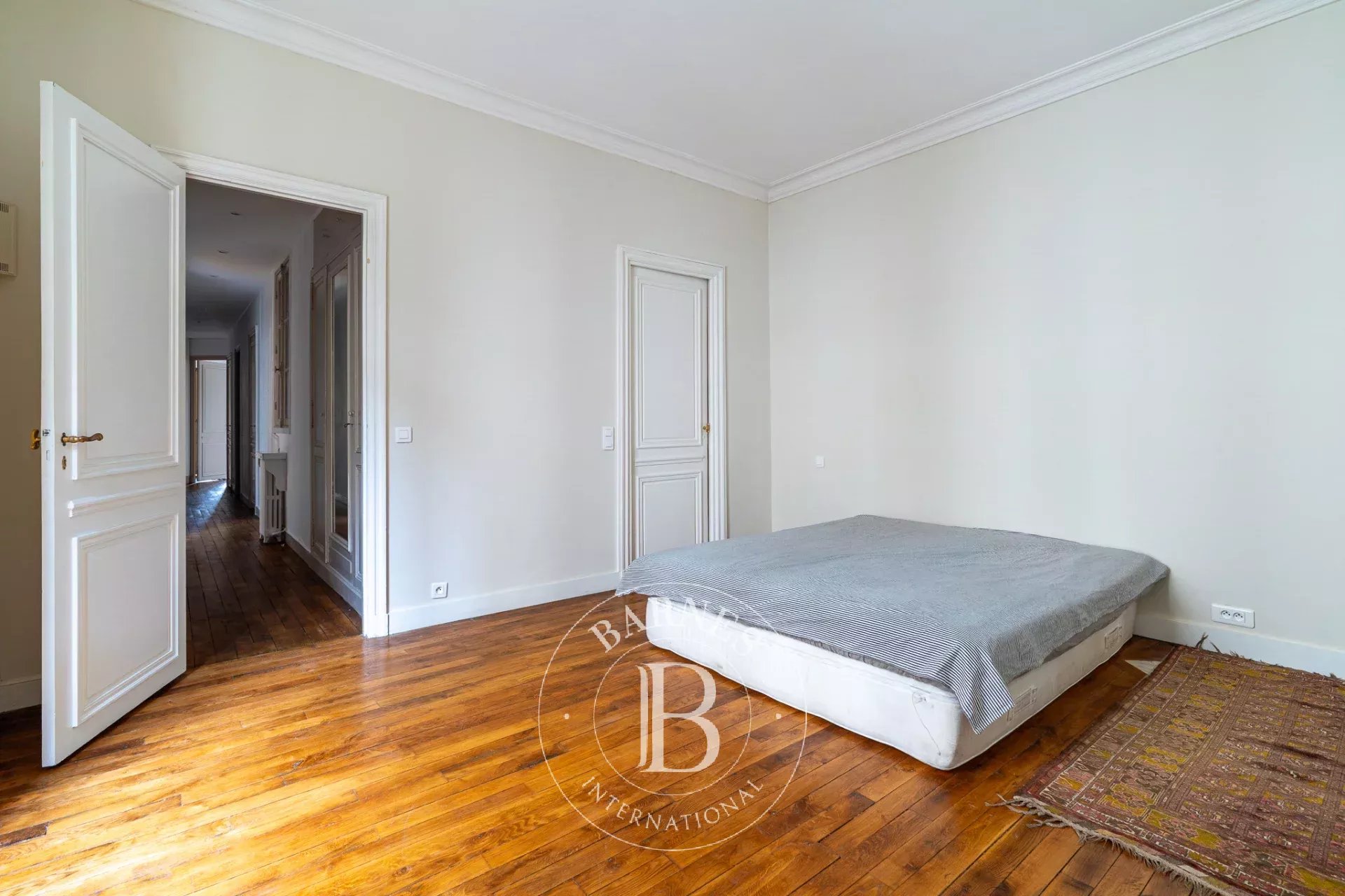 Daire Paris 16ème - picture 16