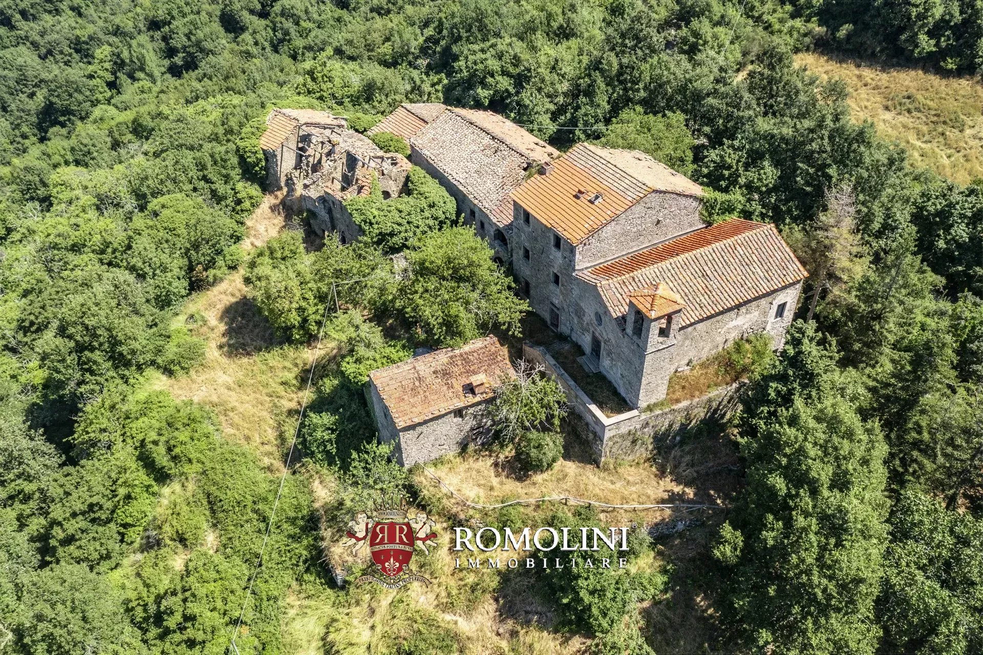 20 Bedroom Chateau's Image 28