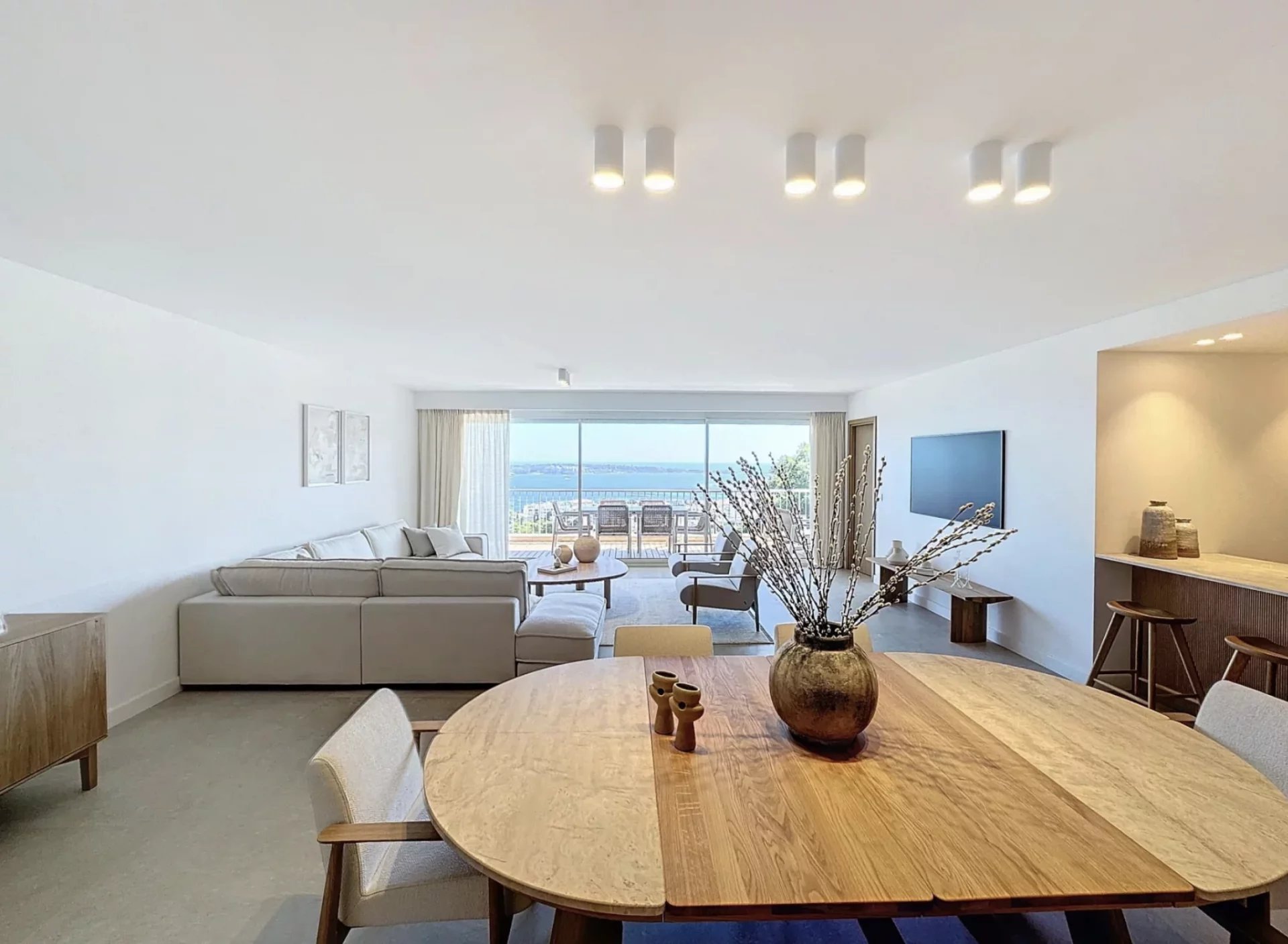 CANNES - Californie - Appartement 155 m² - 3 chambres - Terrasse - vue mer