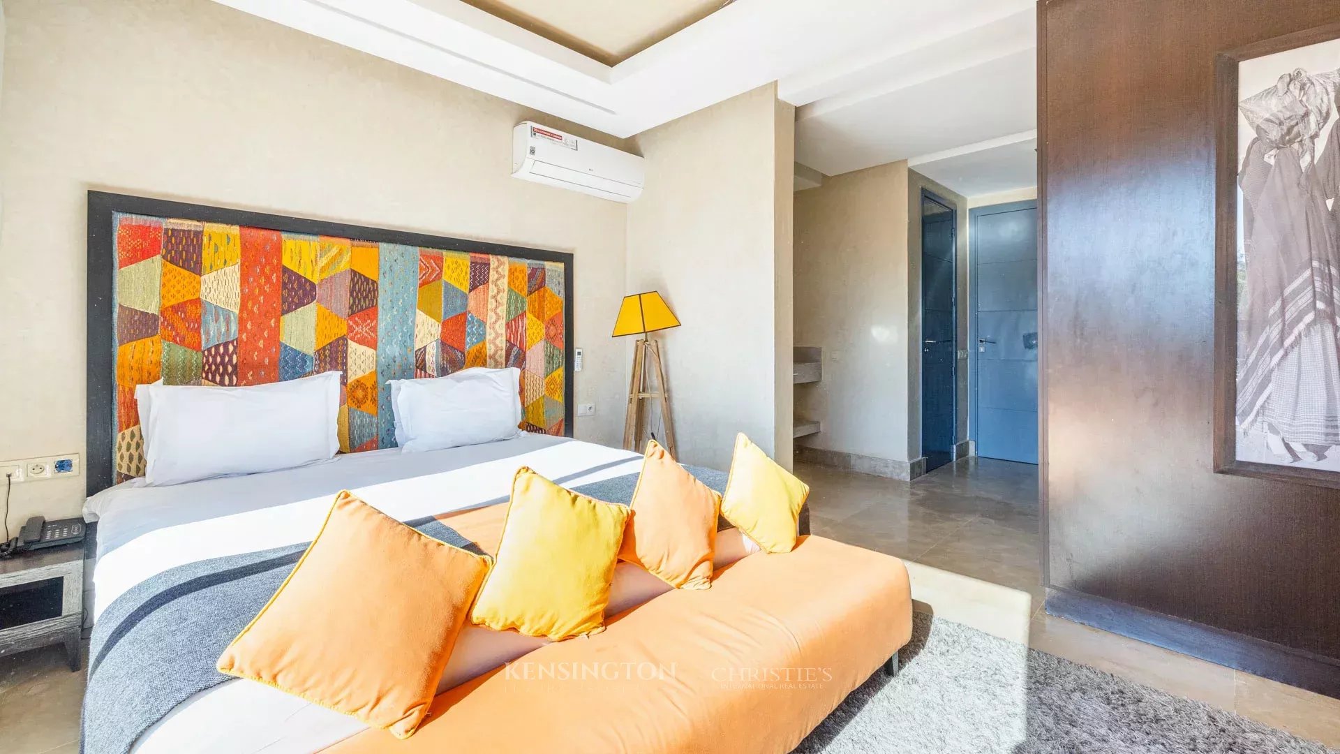 11 Bedroom Villa/Townhouse's Image 8