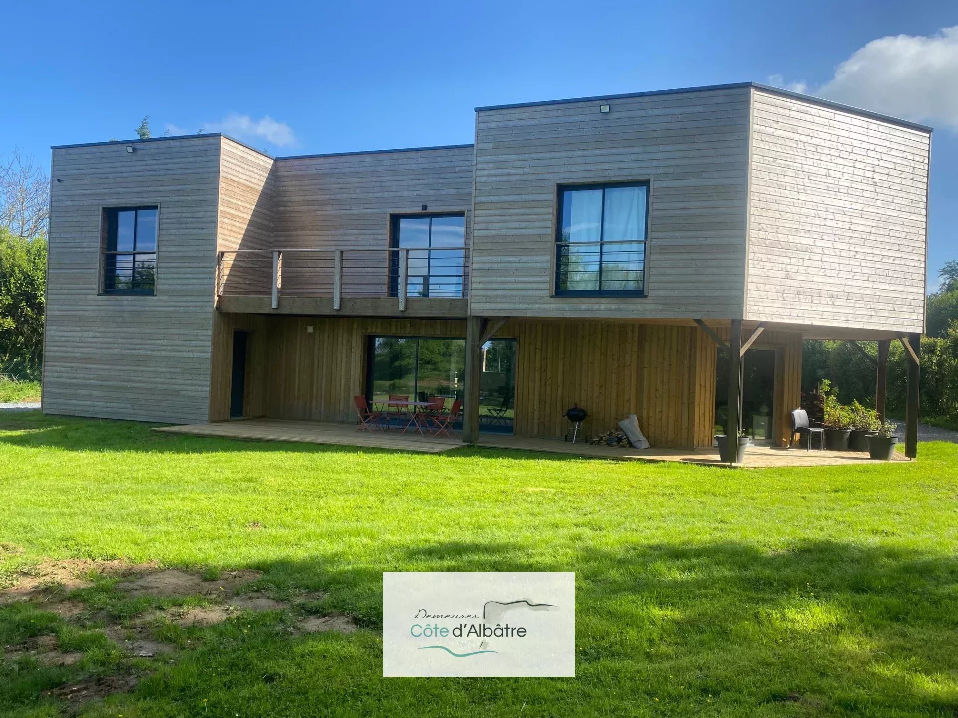 Agence immobilière de 