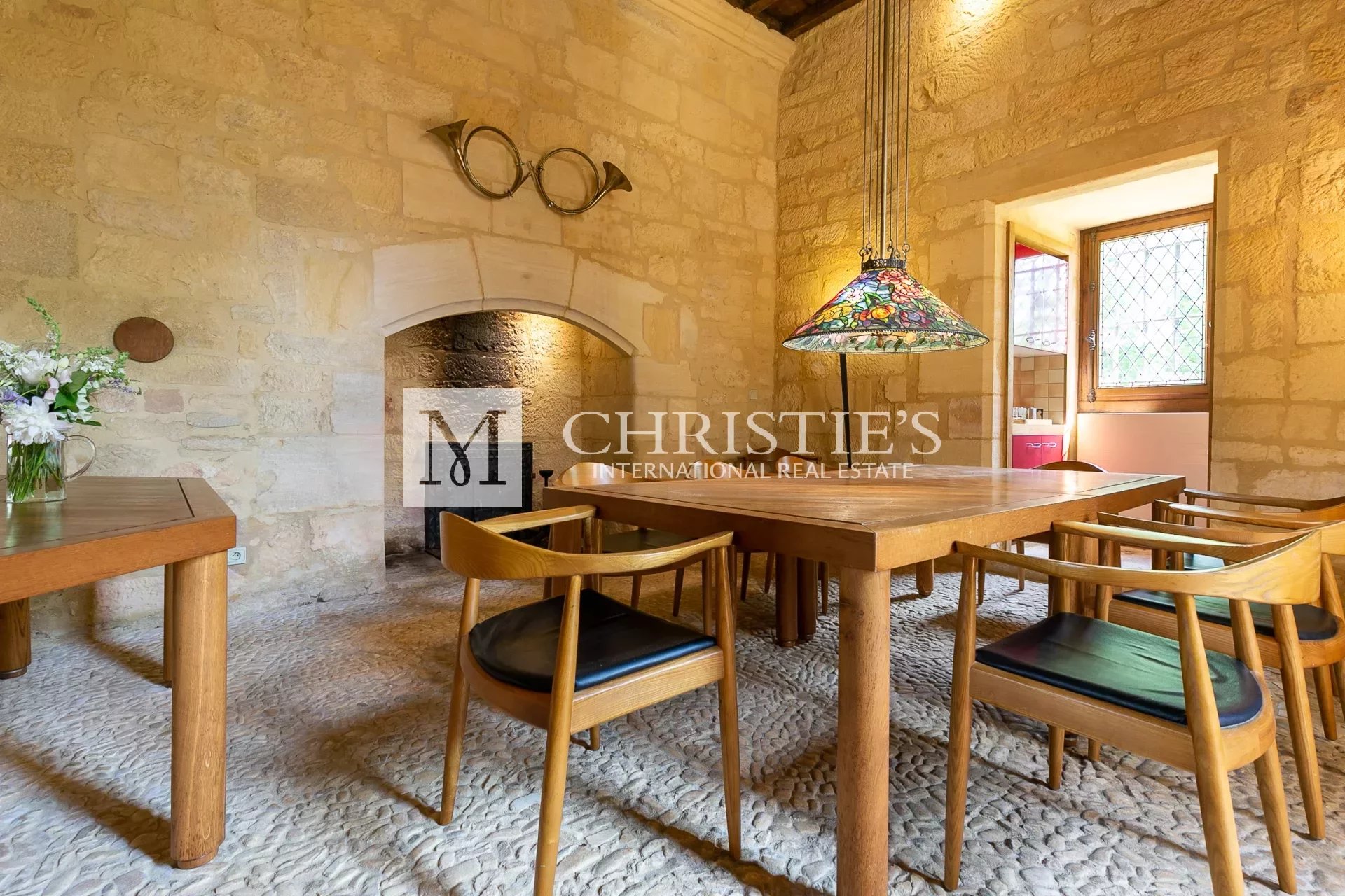 9 Bedroom Chateau's Image 9