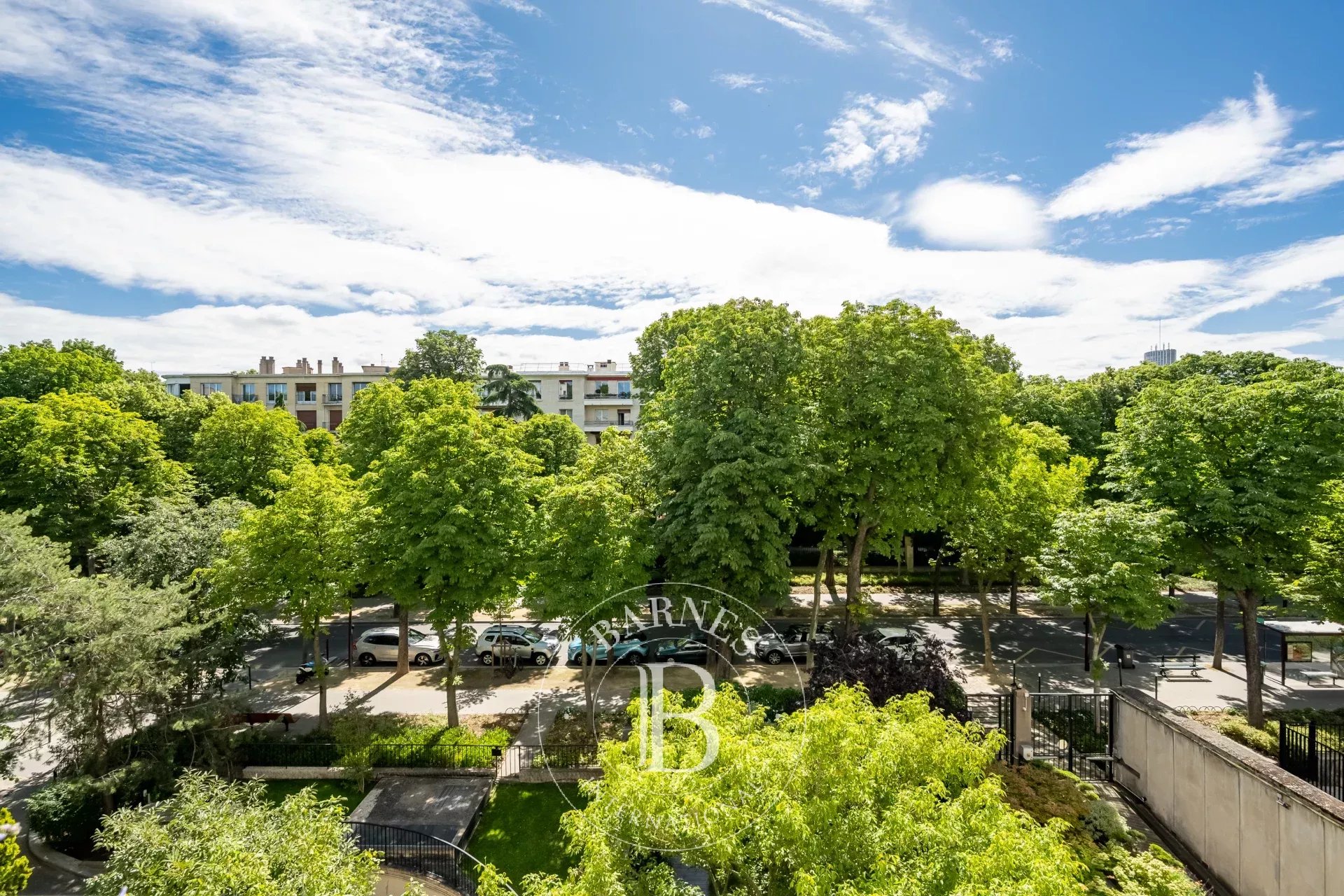 Neuilly - Inkermann - 4 or 5-bedroom apartment - Exceptional volumes - picture 13
