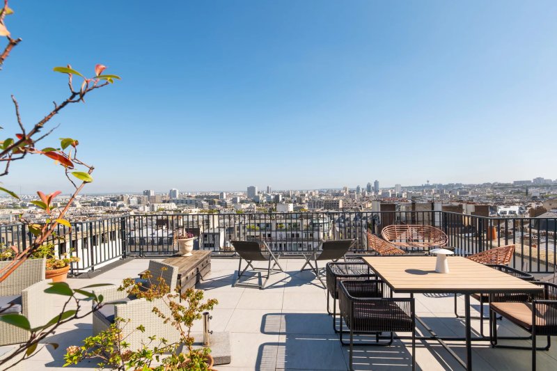 For Sale Apartment | Paris 18ème - picture 1