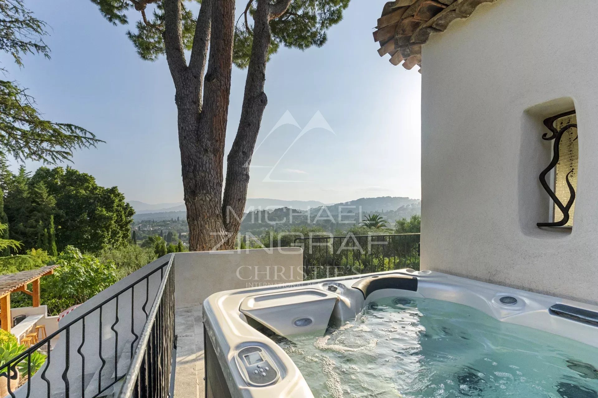 5 Bedroom Villa/Townhouse's Image 10