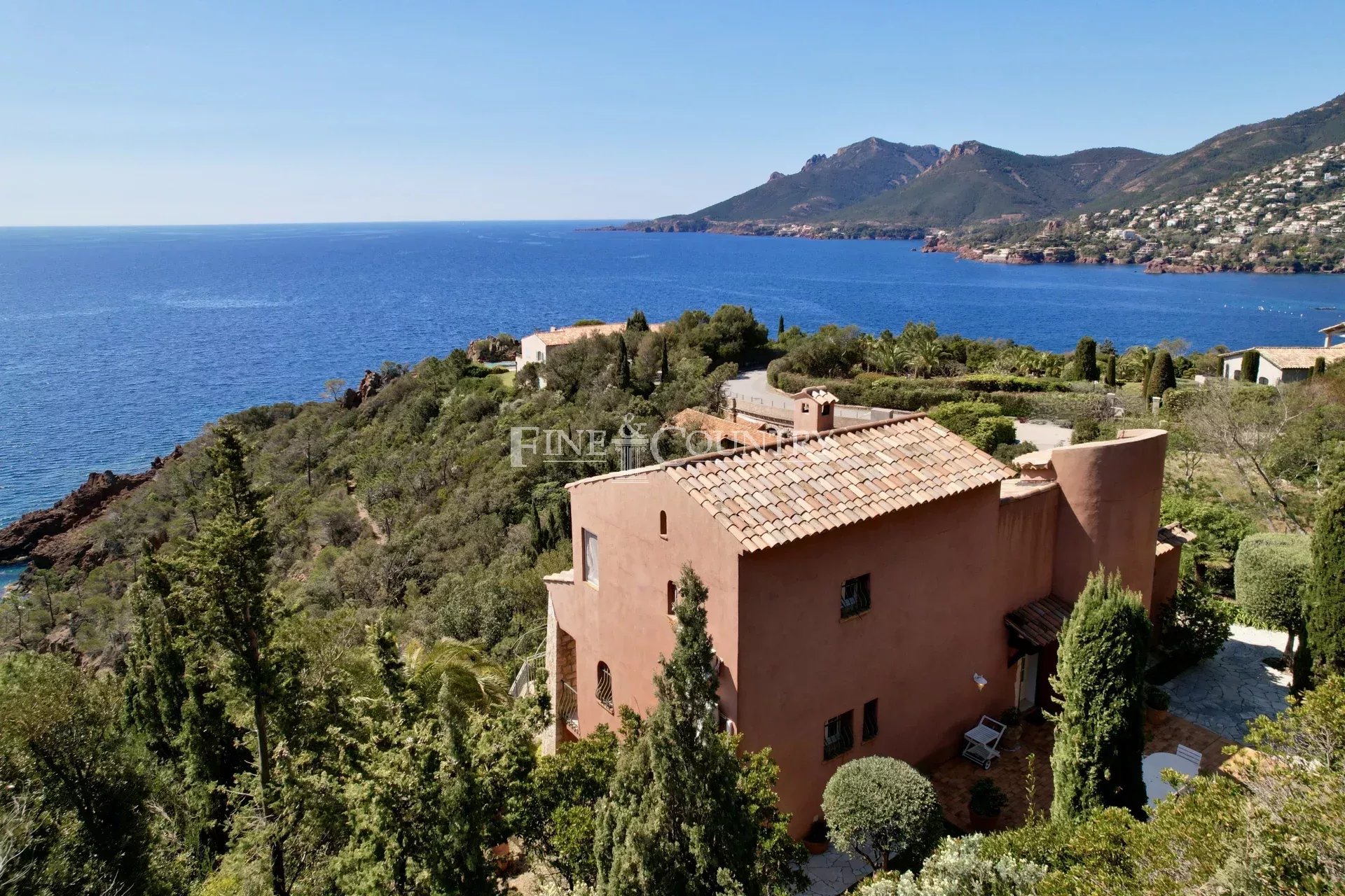 Photo of Villa for sale in Miramar near Theoule-sur-Mer