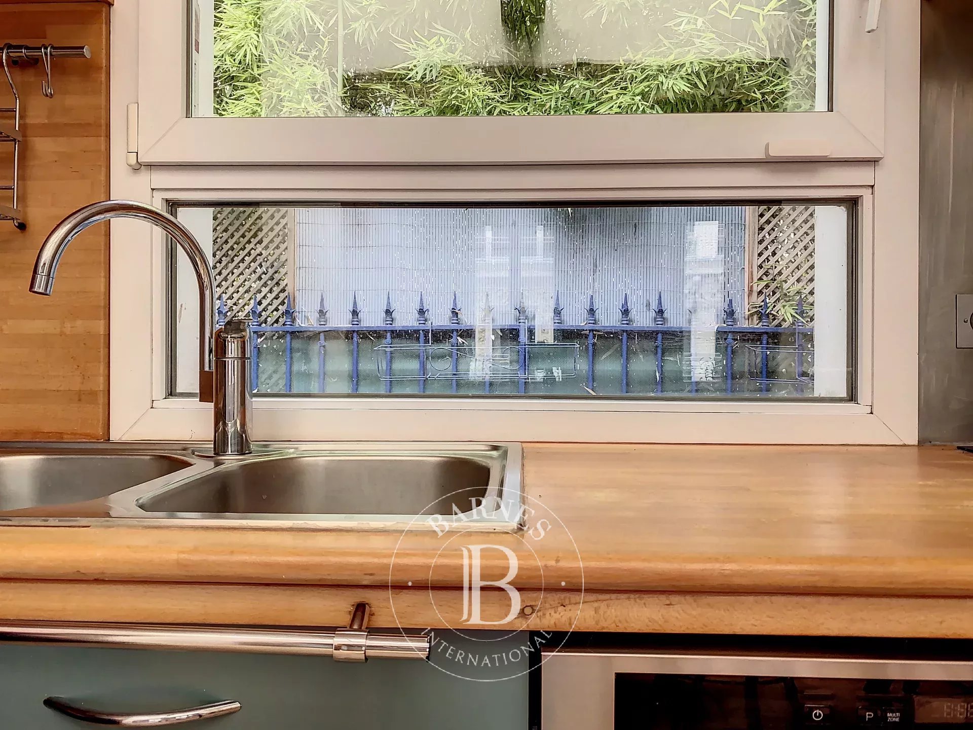 Daire Paris 9ème - picture 15