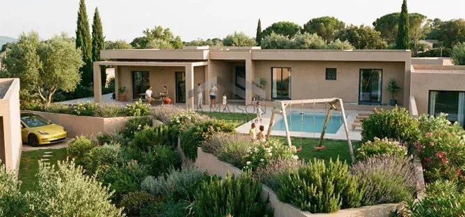 Villa with pool