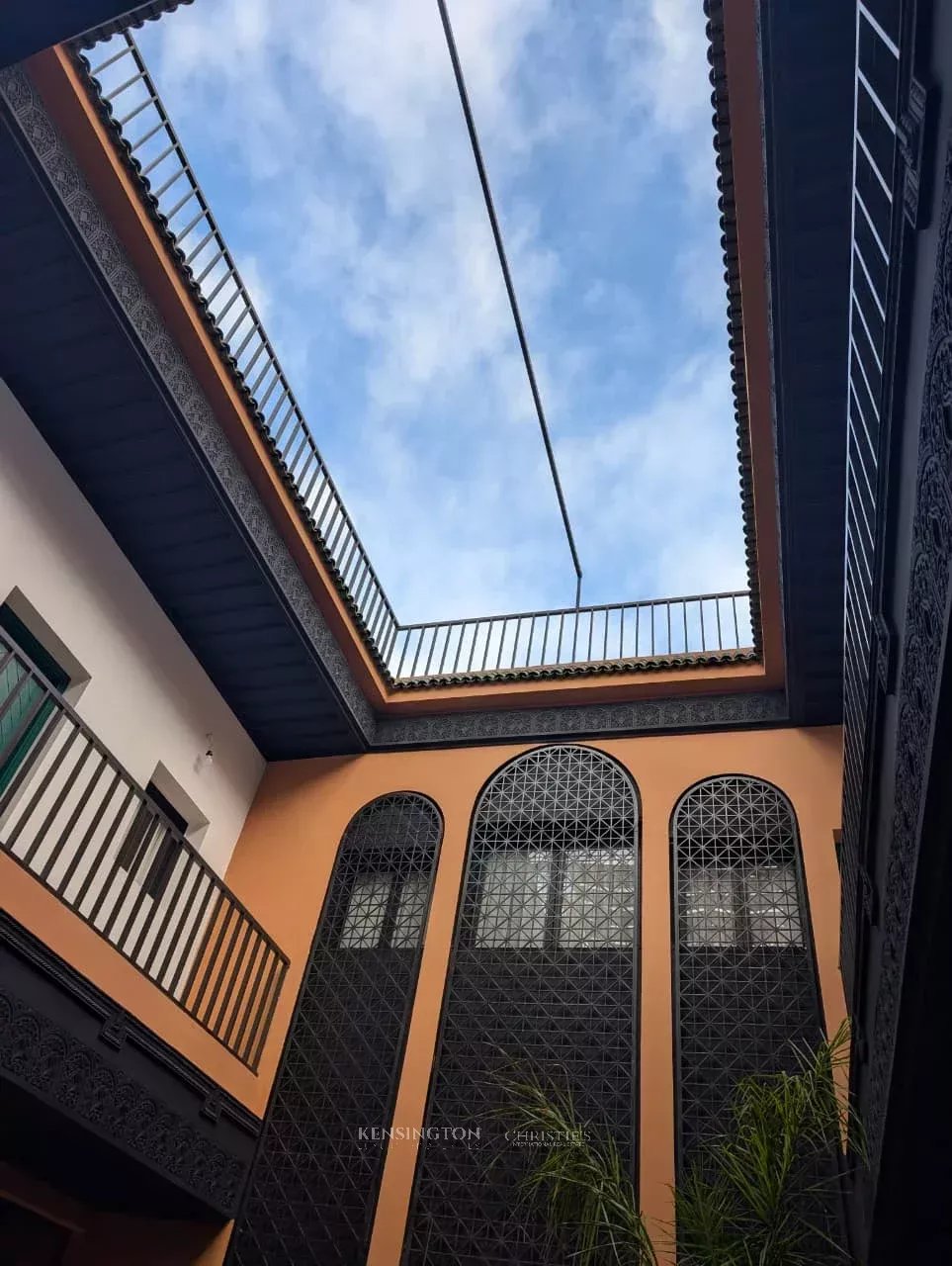 5 Bedroom Villa/Townhouse's Image 9