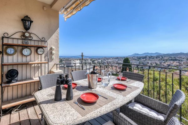 Villa For sale in Le Cannet Village with Panoramic Sea Views — photo 6