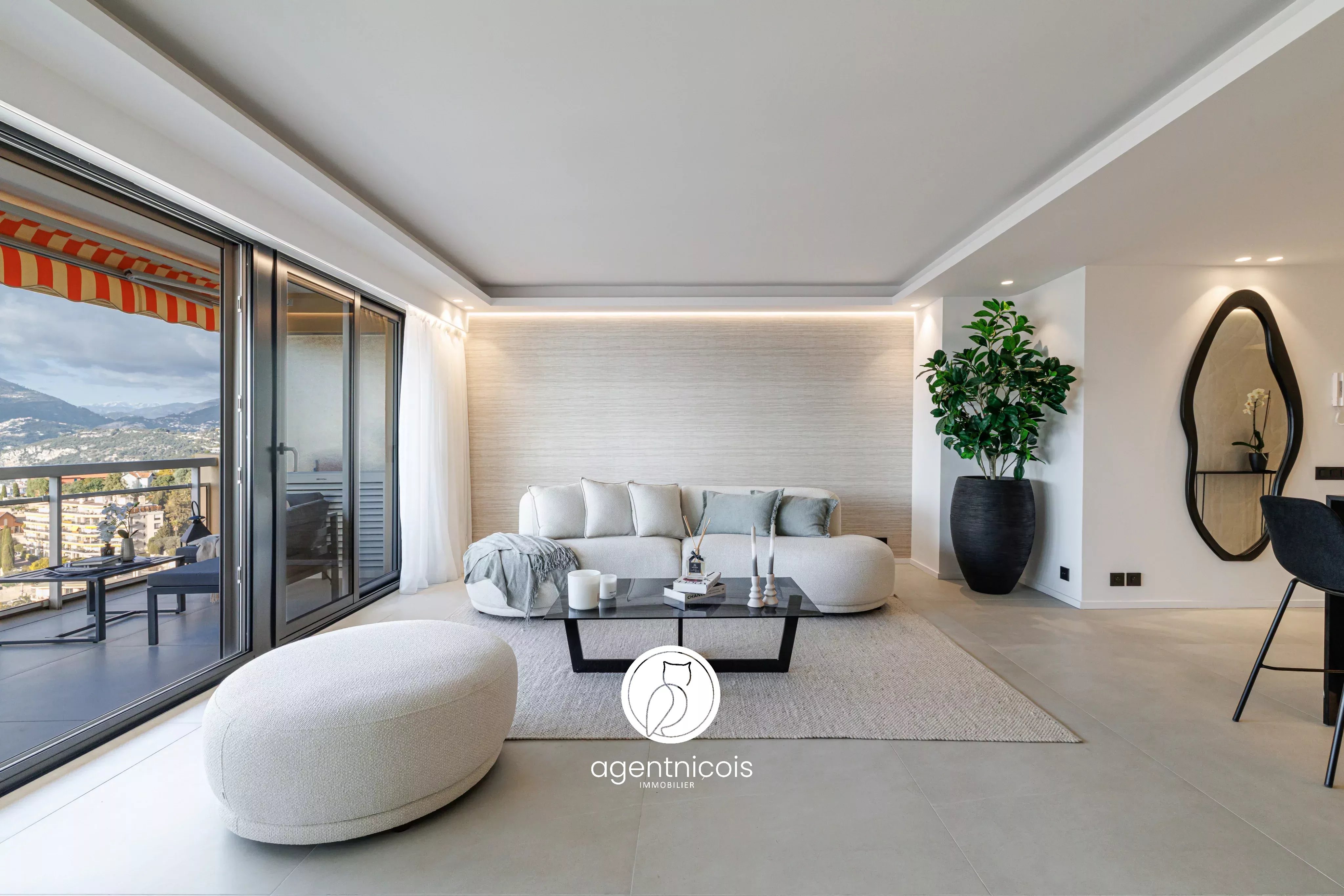 Agence immobilière de 