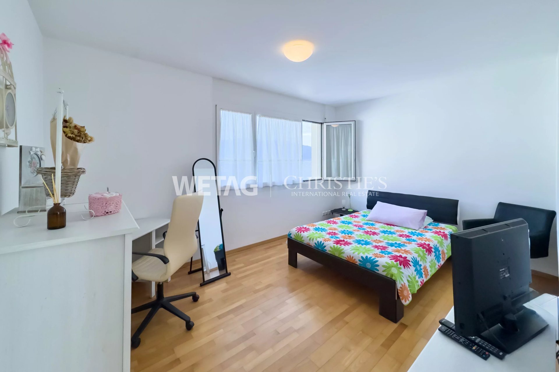 3 Bedroom Apartment/Flat's Image 3