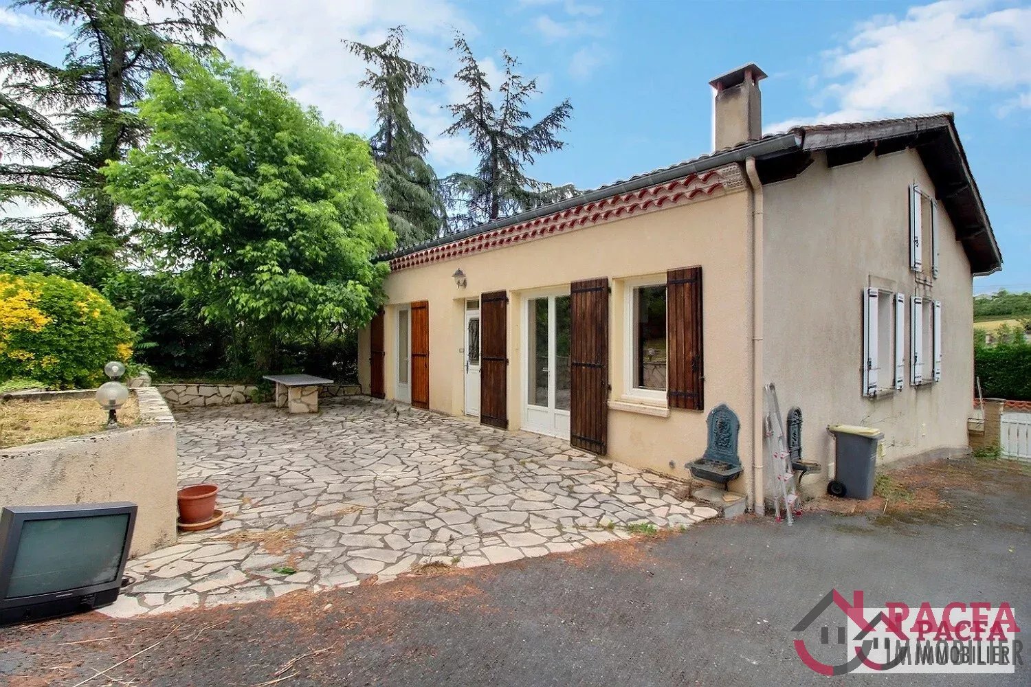Agence immobilière de 