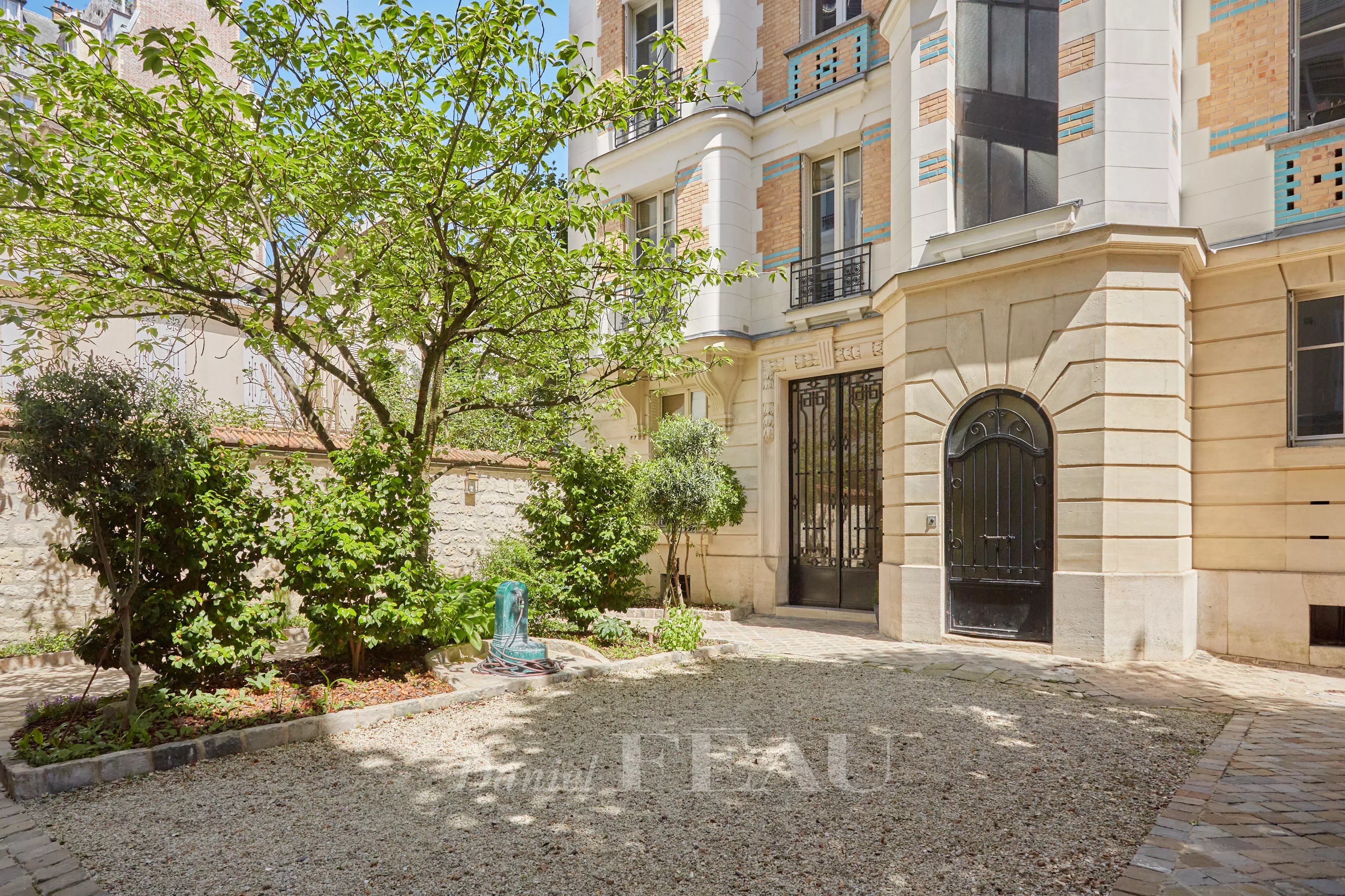 Location Appartement Paris 16ème