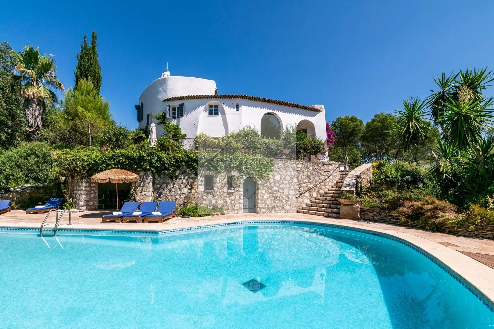 Villa d’exception à louer à l’année — photo 31