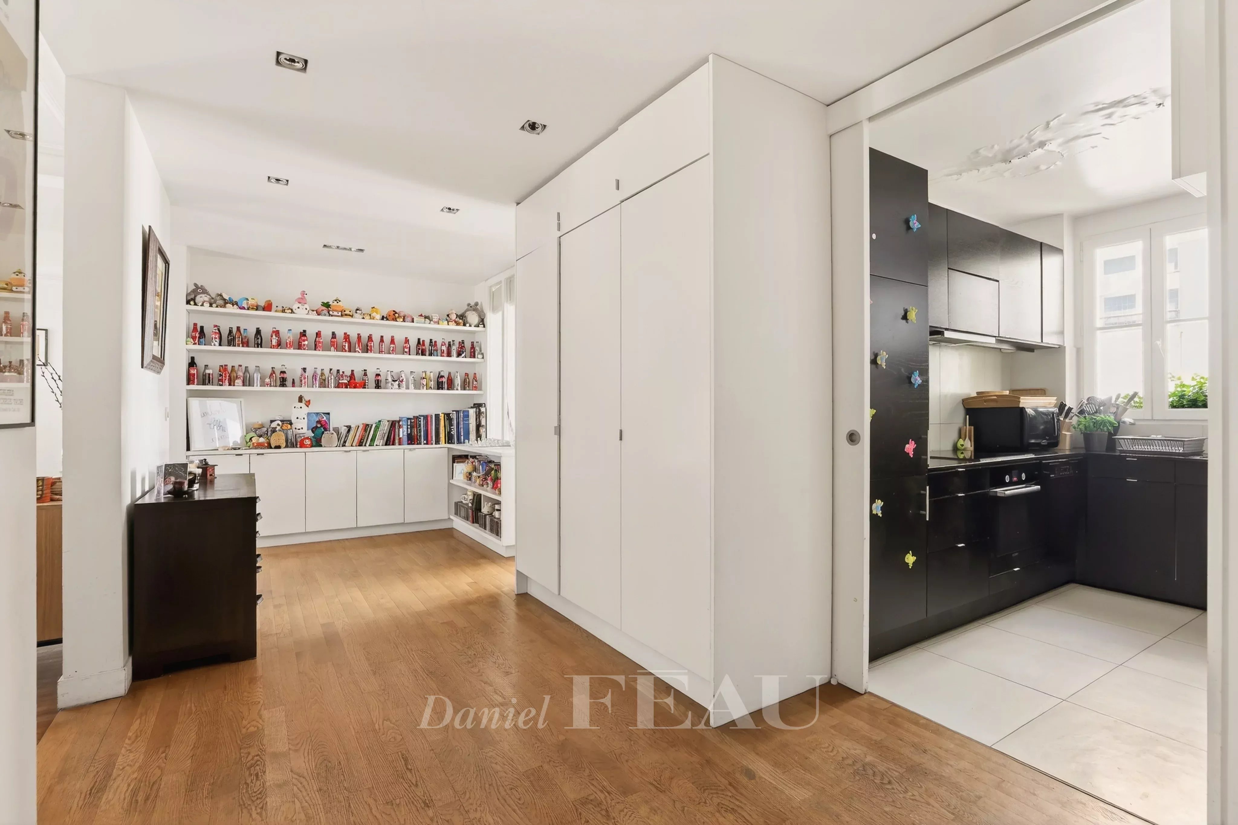 Sale Apartment Paris 15th