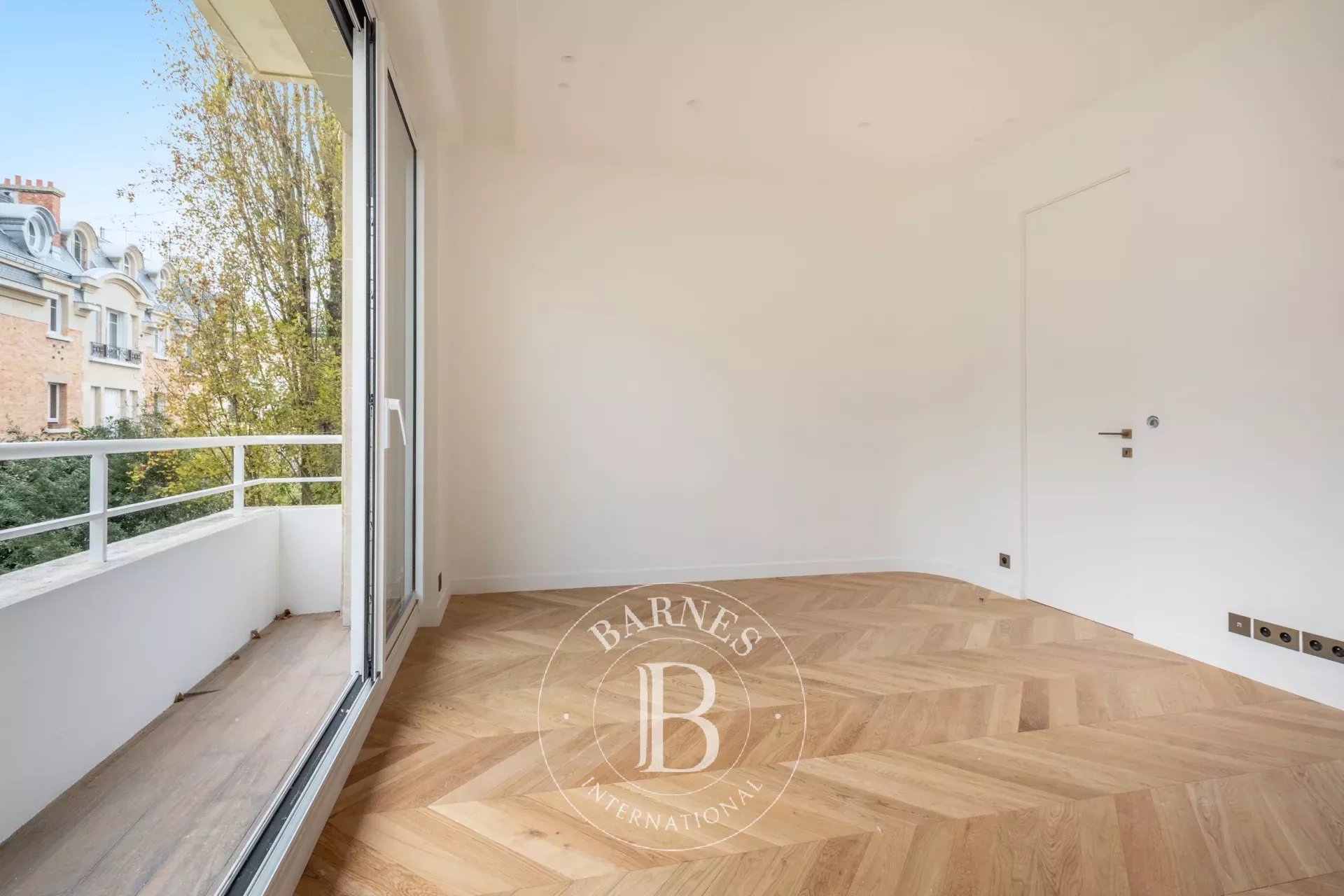 Paris  - Apartment 4 Bedrooms - picture 15