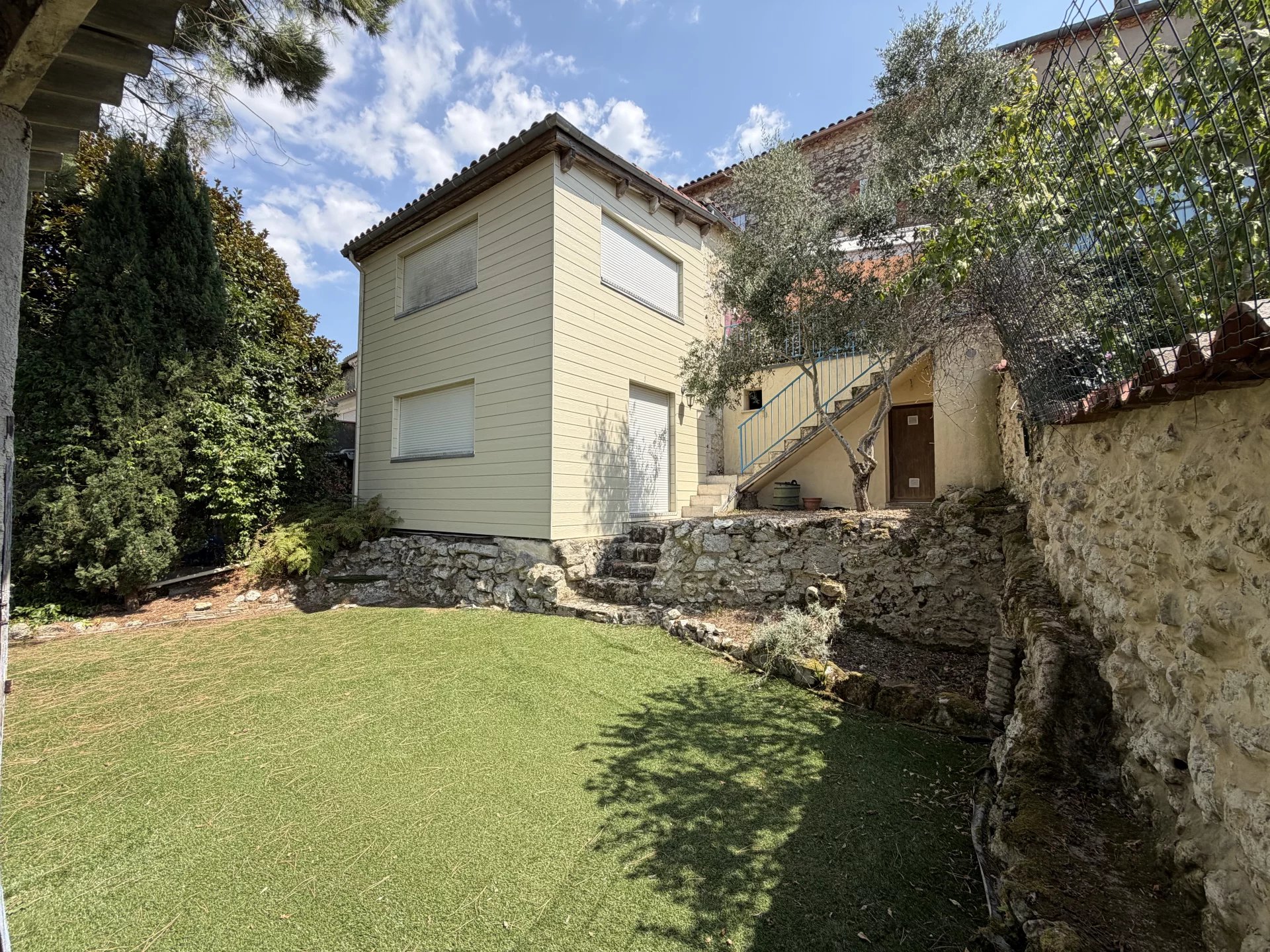 Agence immobilière de 