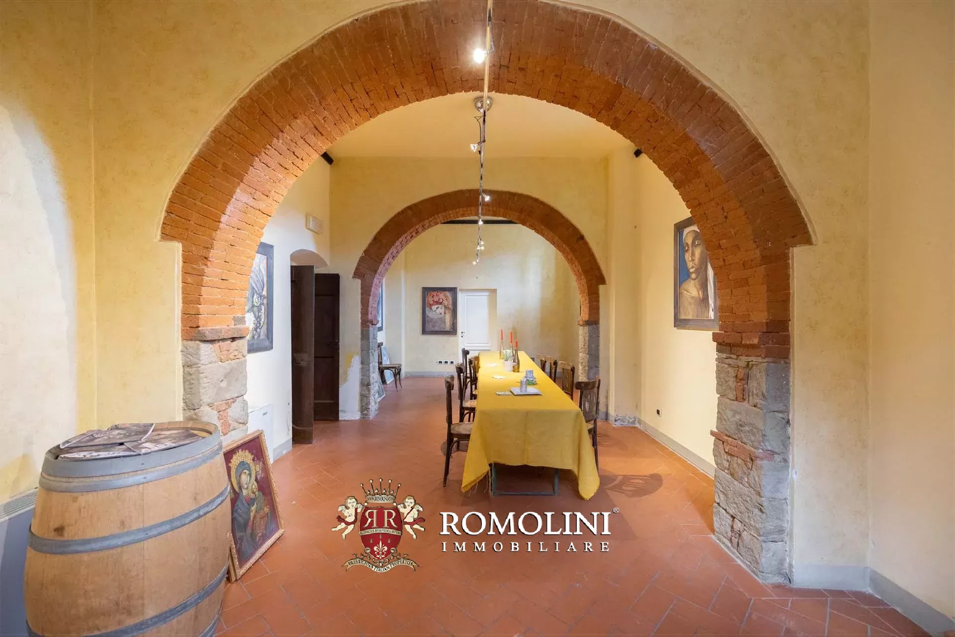 15 Bedroom Villa/Townhouse's Image 14