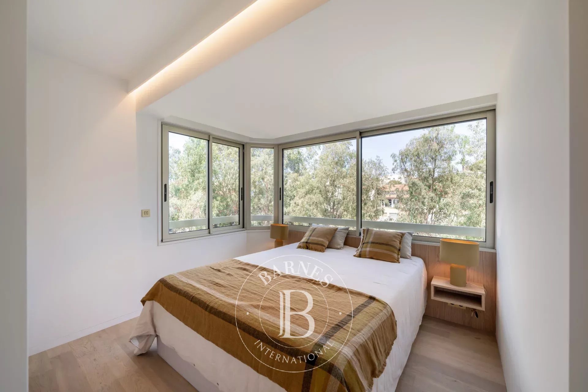 Daire Cannes - picture 11