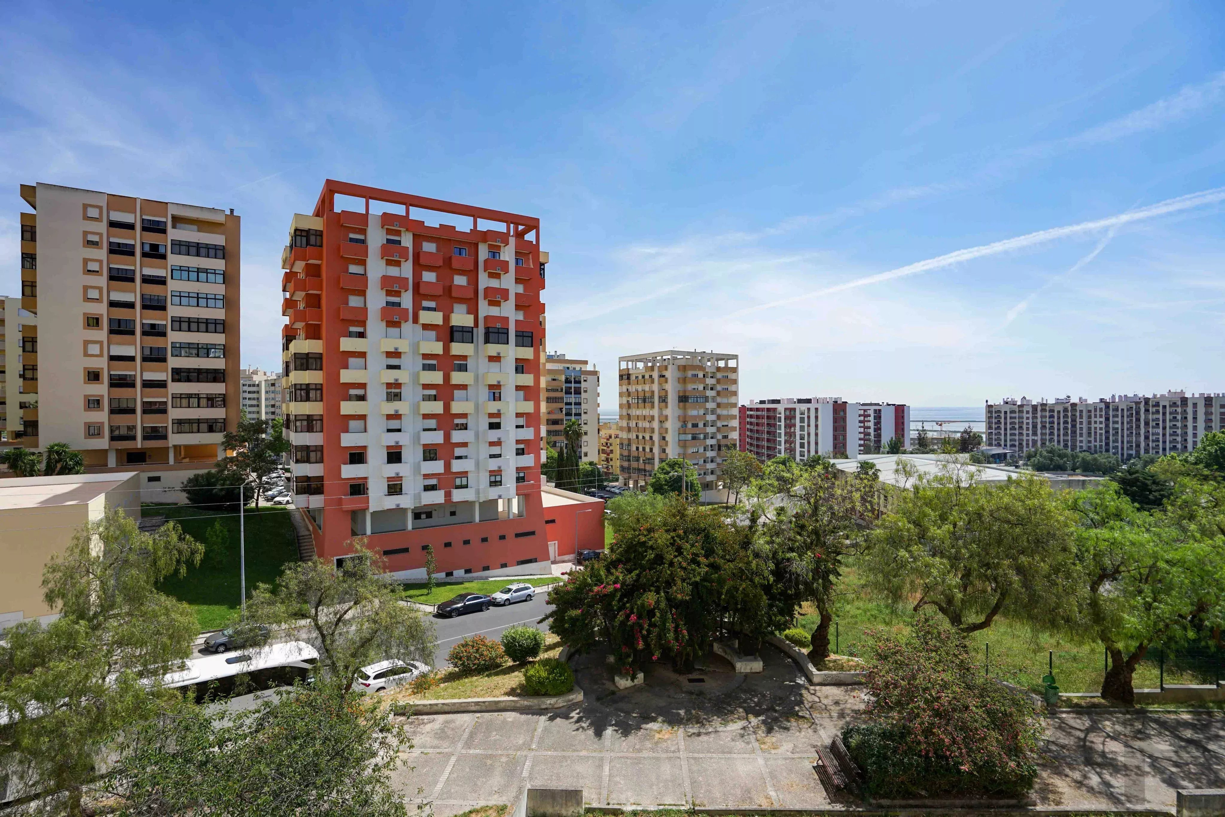 Remodeled T2, Povoa de Santa Iria 86927003 image 20
