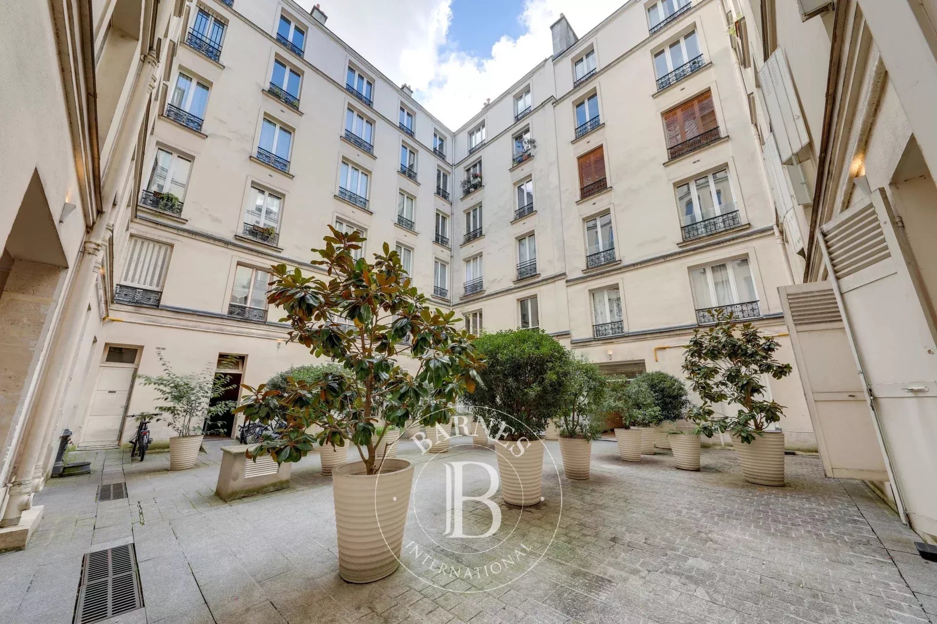 Paris  - Apartment 2 Bedrooms - picture 13