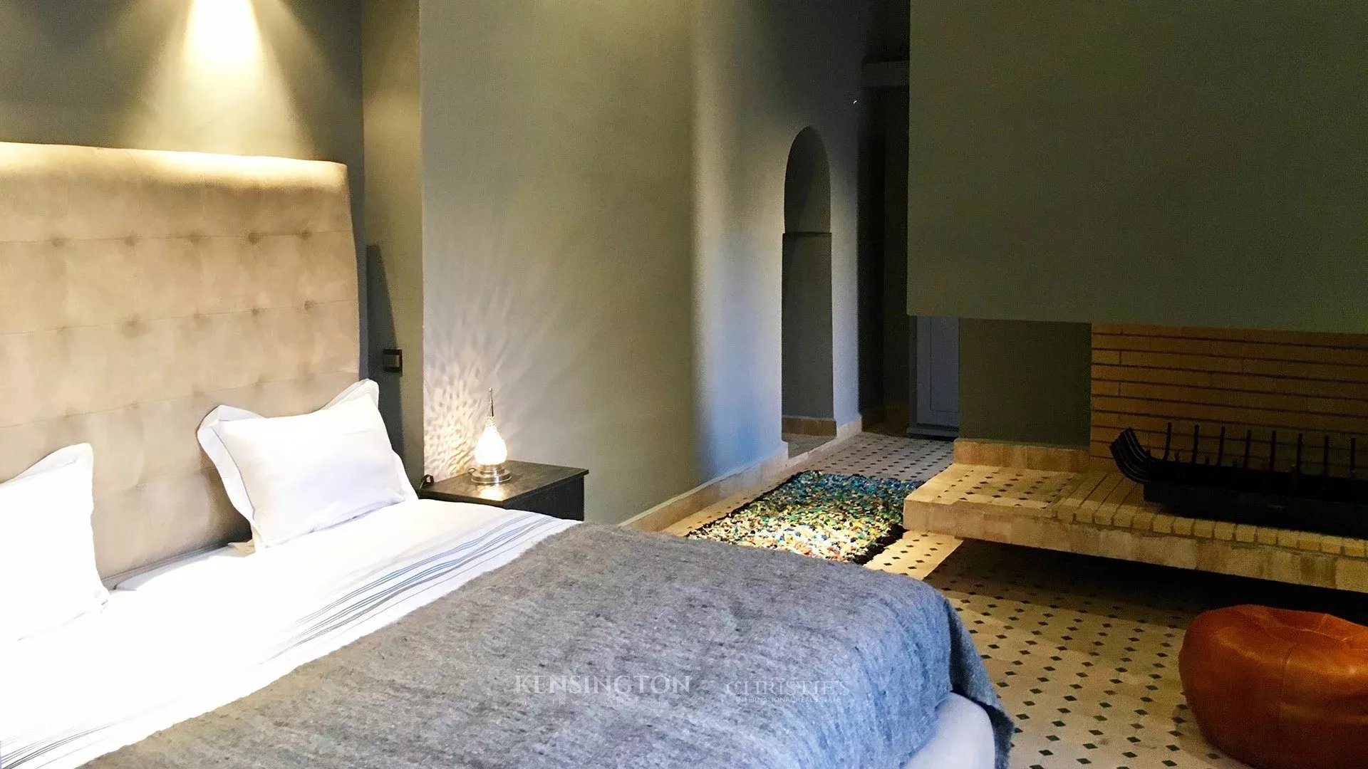 7 Bedroom Villa/Townhouse's Image 17