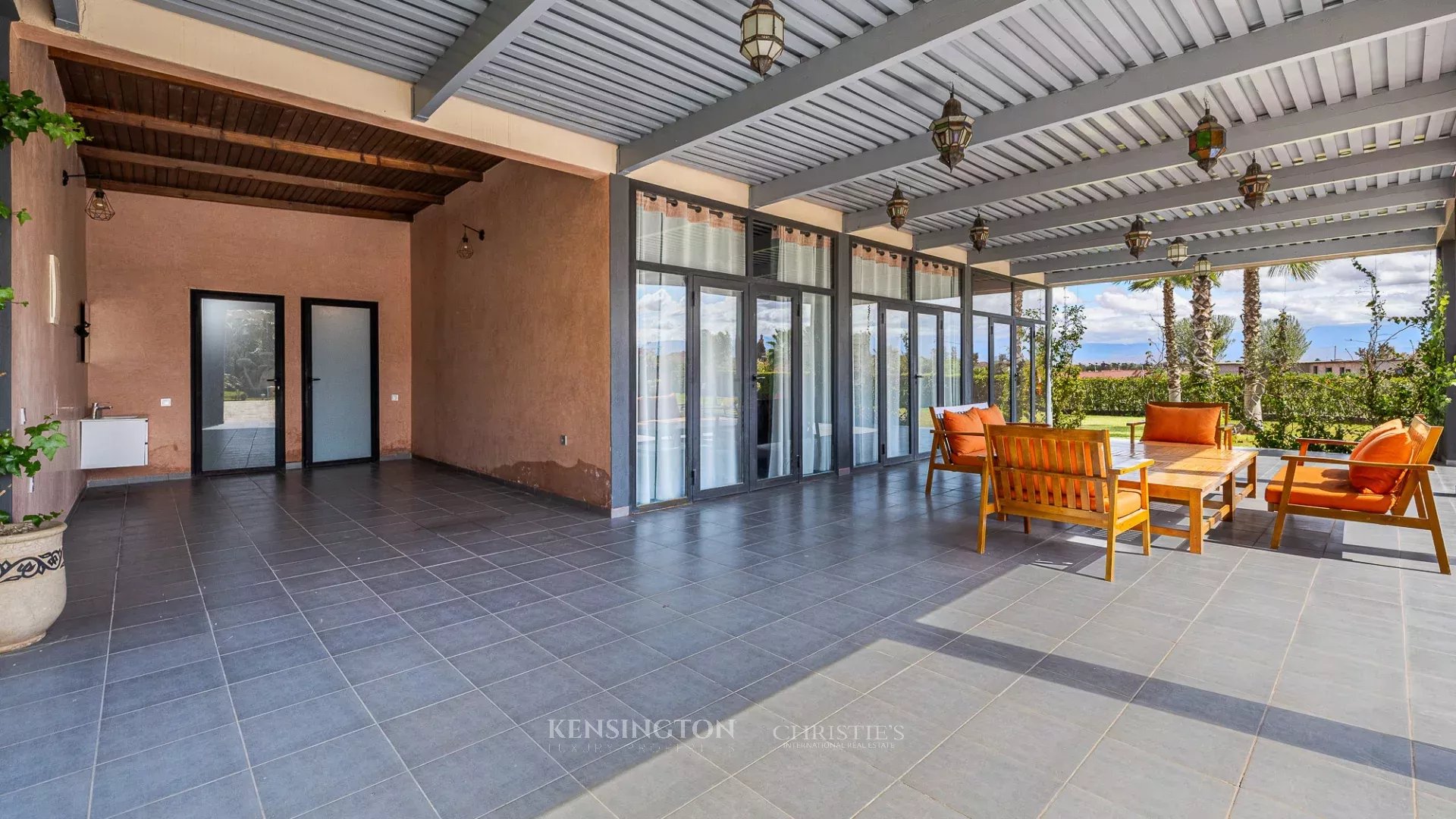 4 Bedroom Villa/Townhouse's Image 7