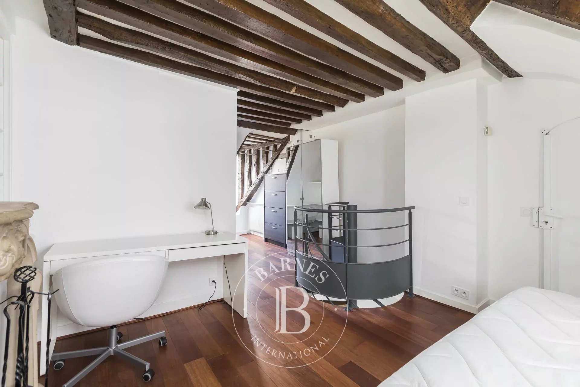 Daire Paris 8ème - picture 7