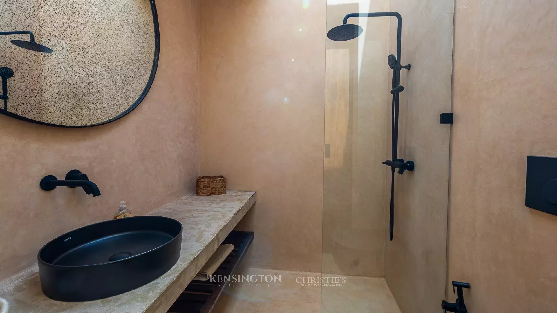5 Bedroom Villa/Townhouse's Image 21