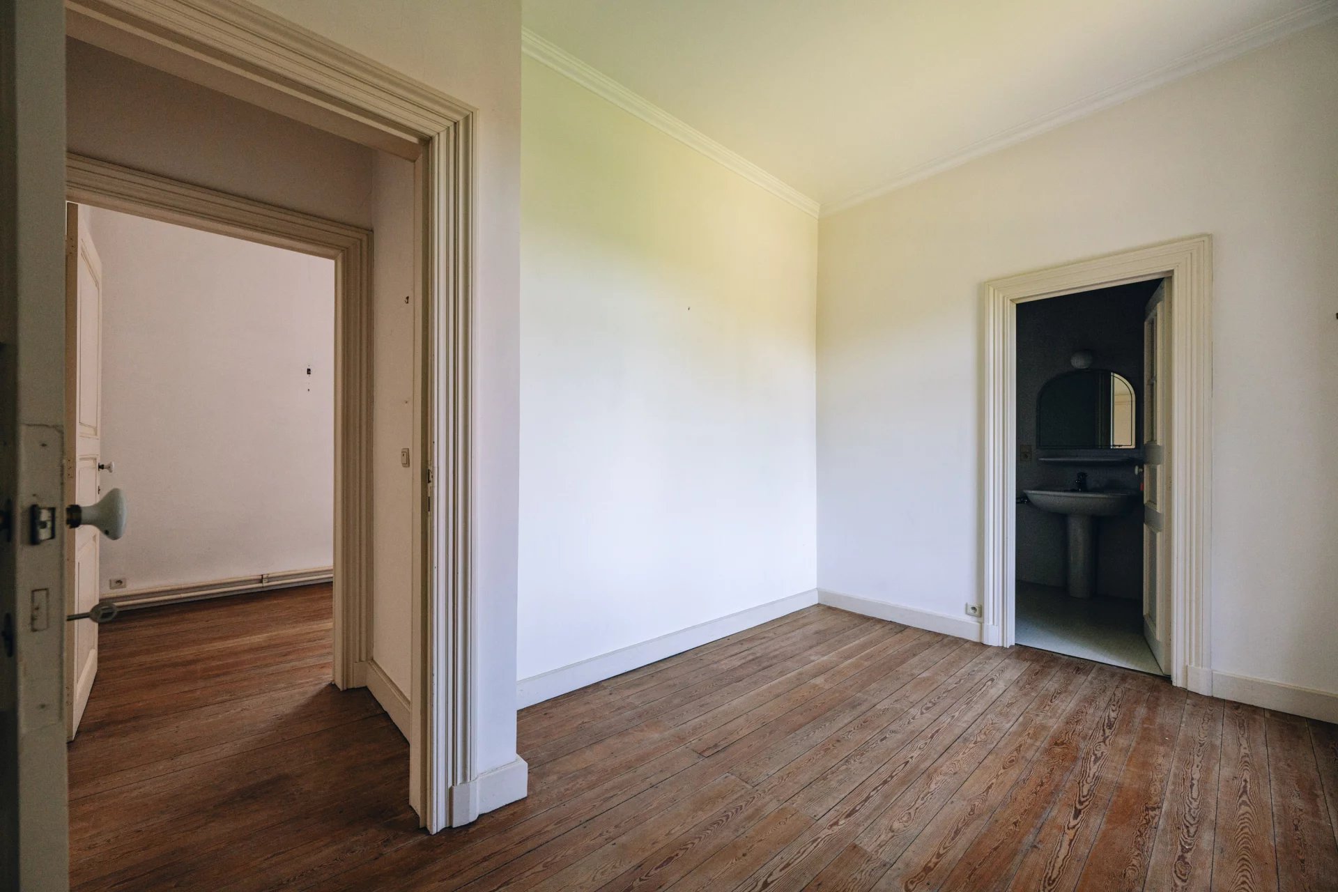 Propriété exclusive à destinations multiples au coeur de la campagne hannutoise