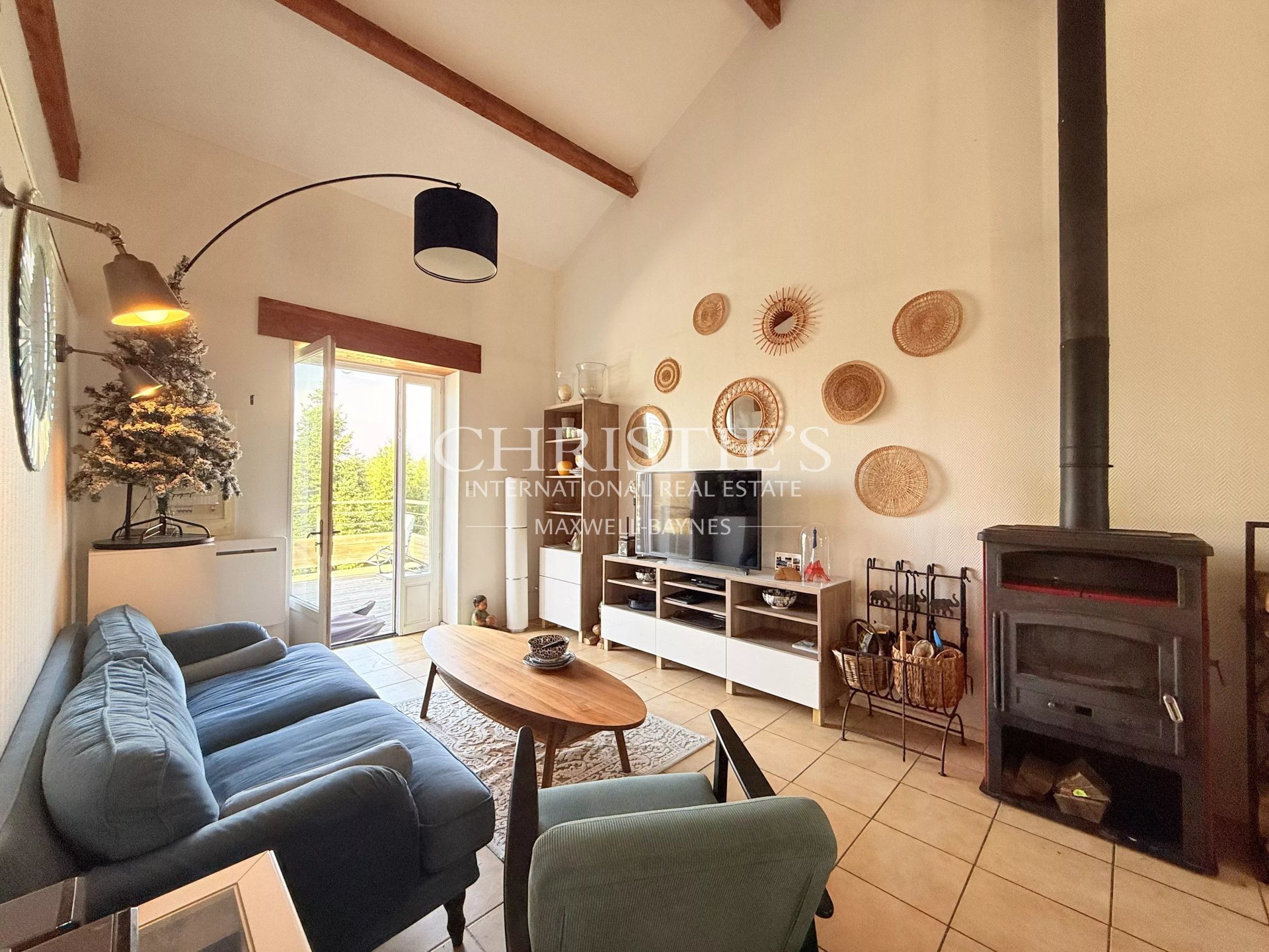 9 Bedroom Villa/Townhouse's Image 29
