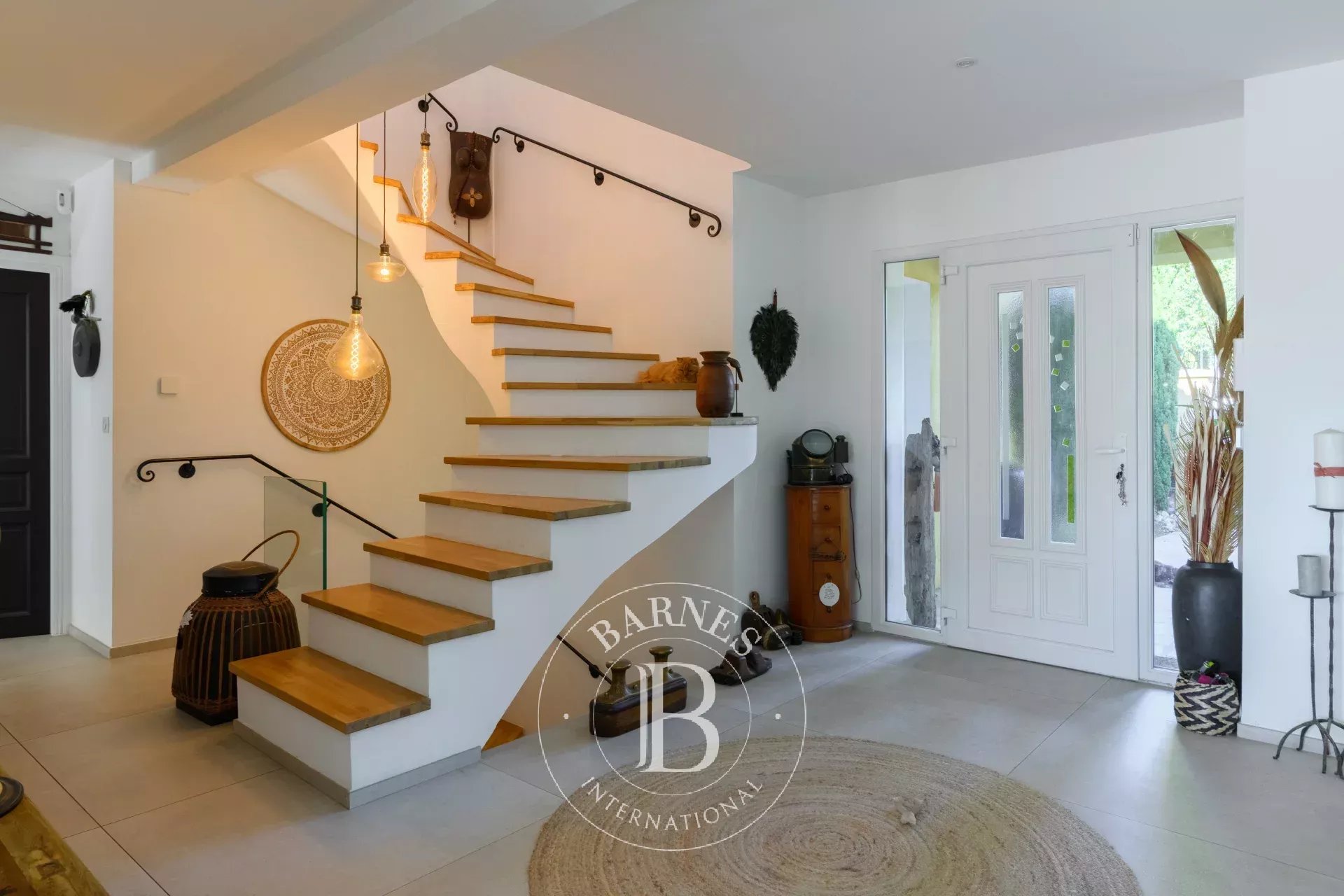 Ev La Garde - picture 9