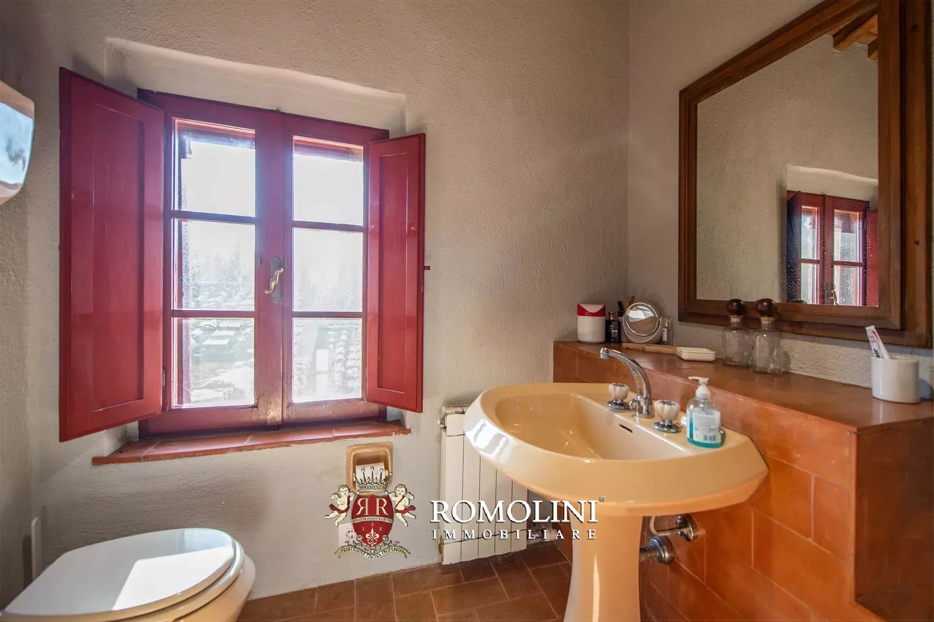 5 Bedroom Villa/Townhouse's Image 24