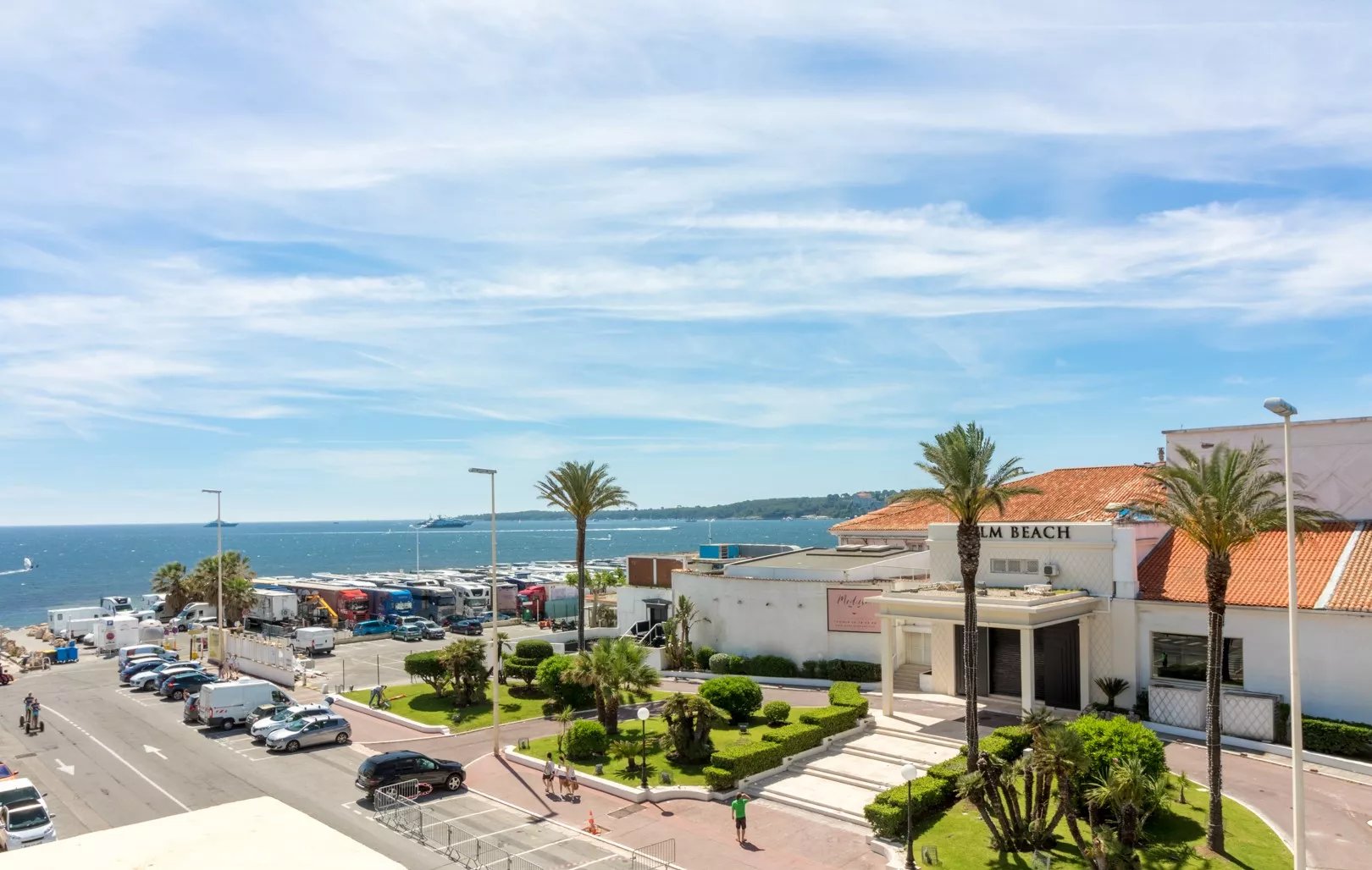 POINTE CROISETTE  2 PIÈCES  VUE MER PANORAMIQUE -TERRASSE