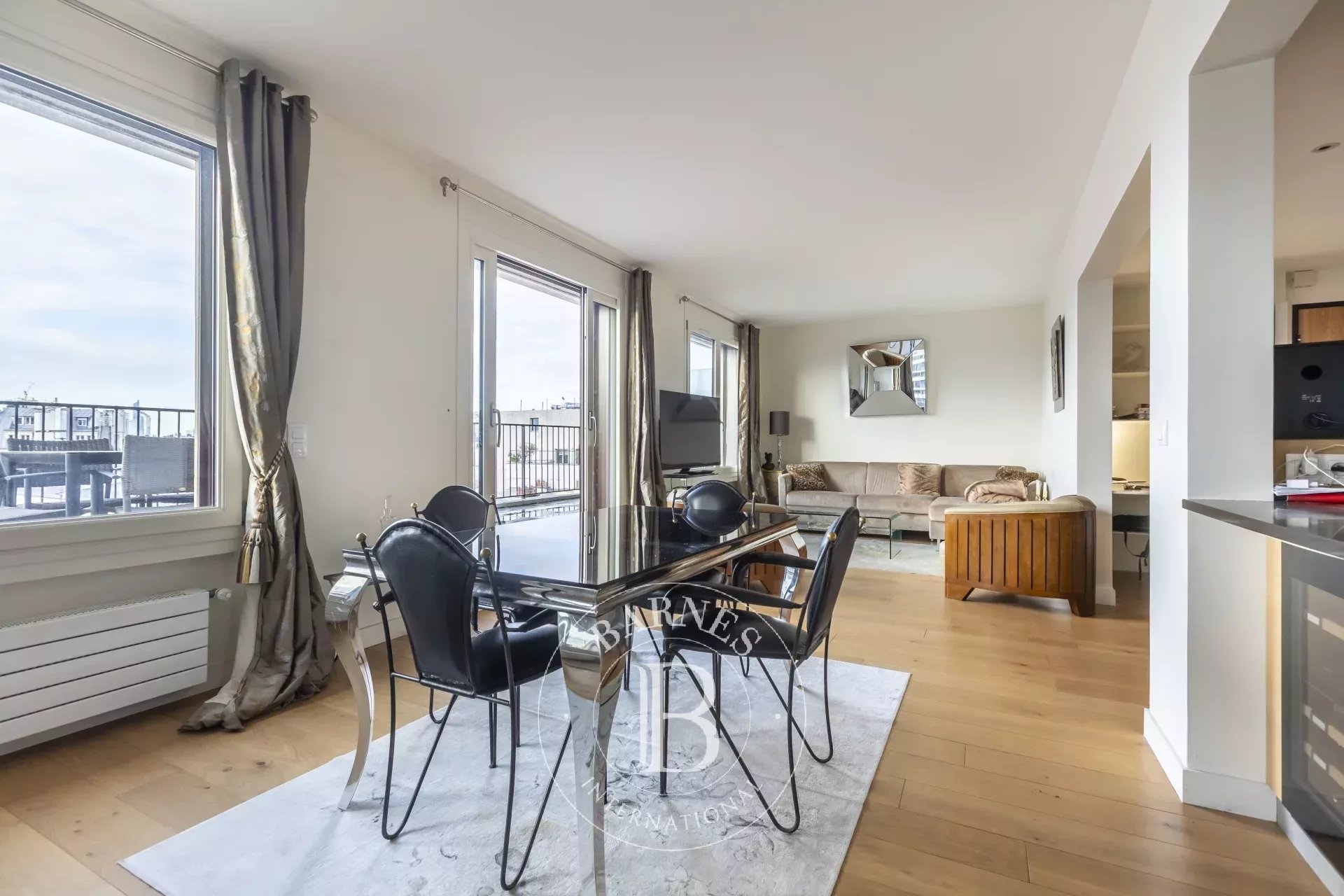 Exclusive listing - Paris 16 - Trocadéro/Victor-Hugo - 3 bedrooms - Unobstructed view