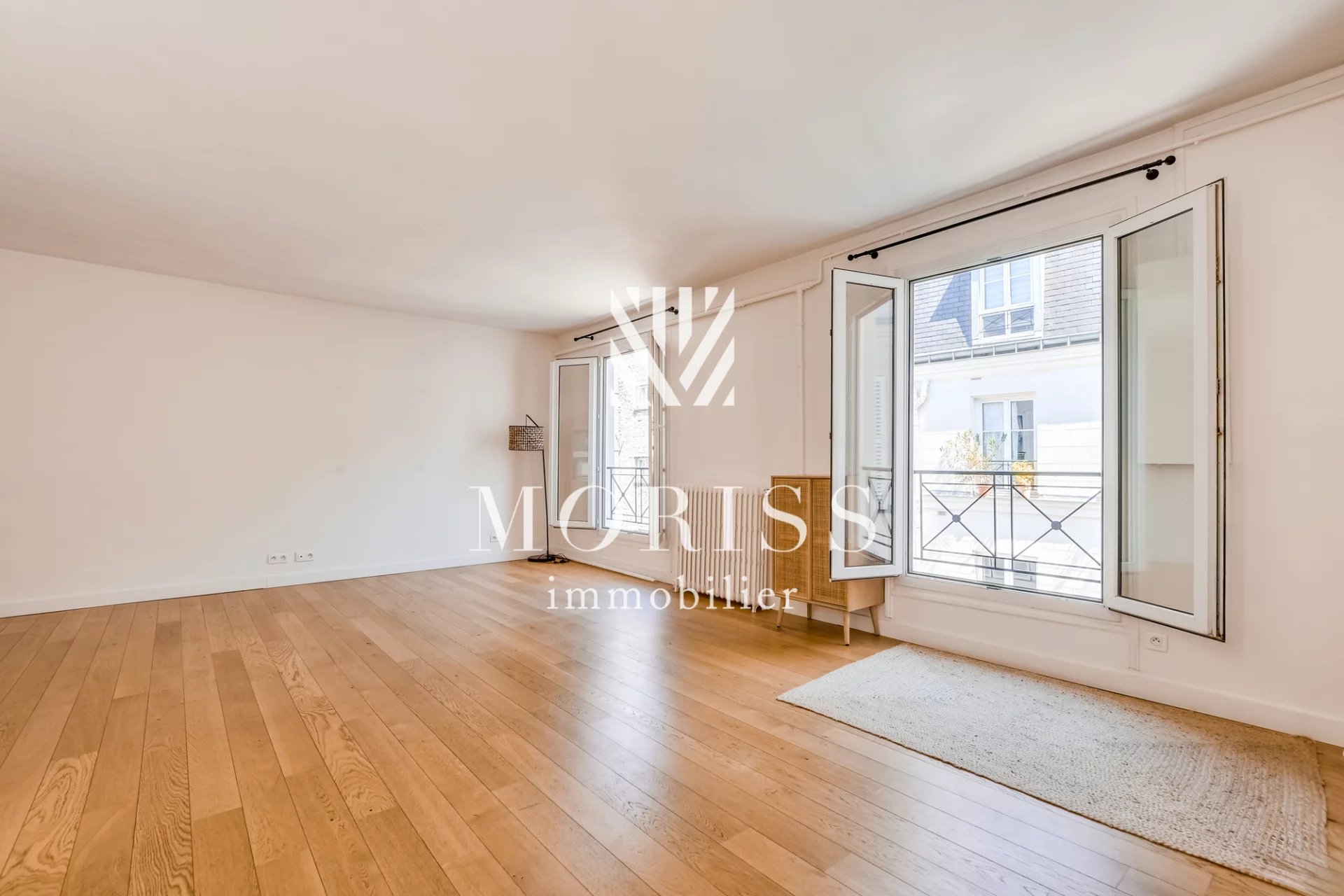 APPARTEMENT TROIS / QUATRE PIÈCES - RUE DE L'ÉCHIQUIER - 75010 P - Image 1