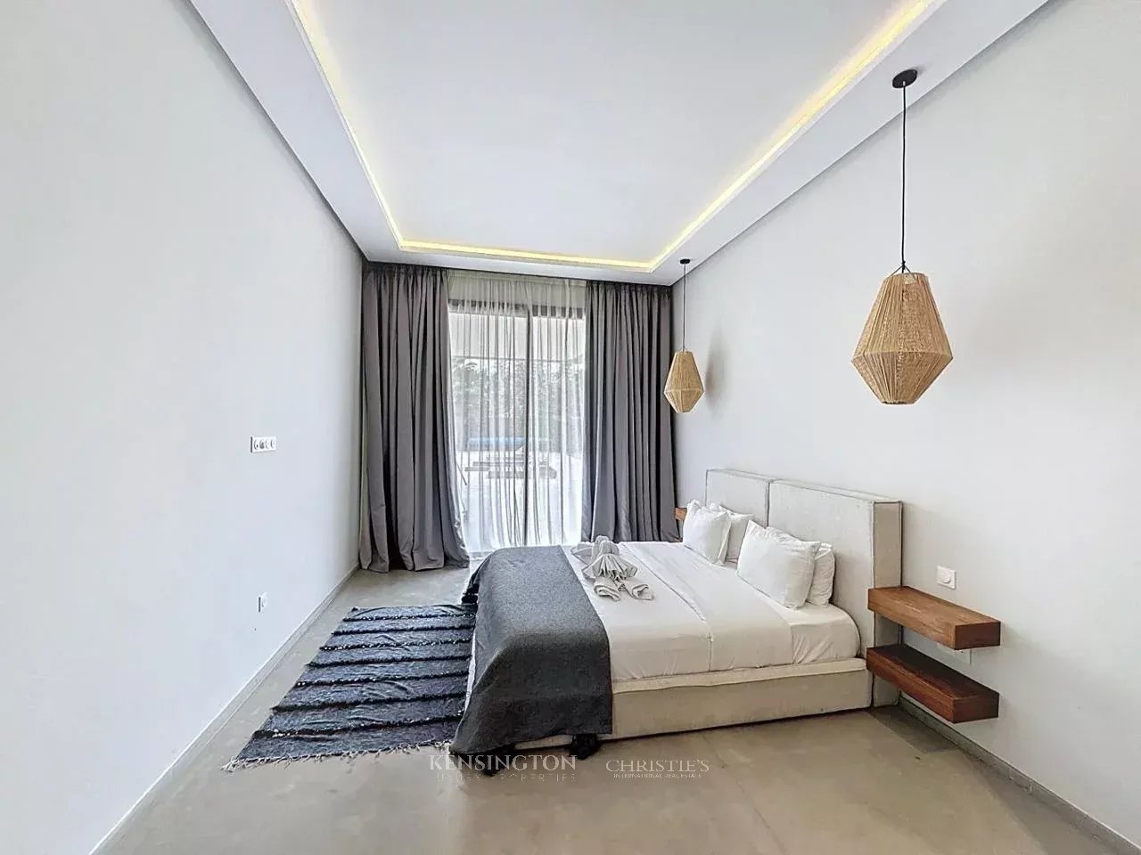 4 Bedroom Villa/Townhouse's Image 18