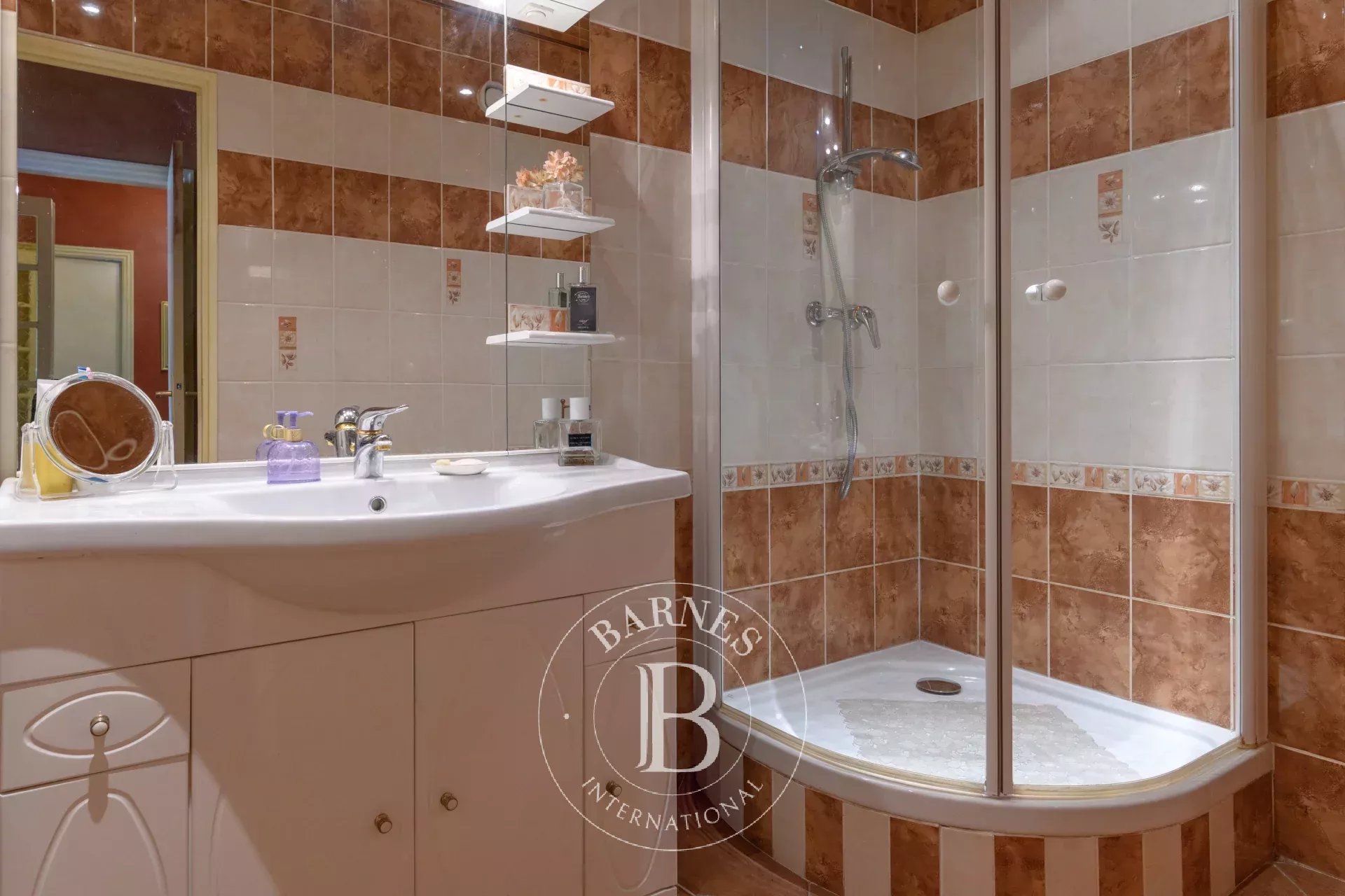 Daire Cassis - picture 6