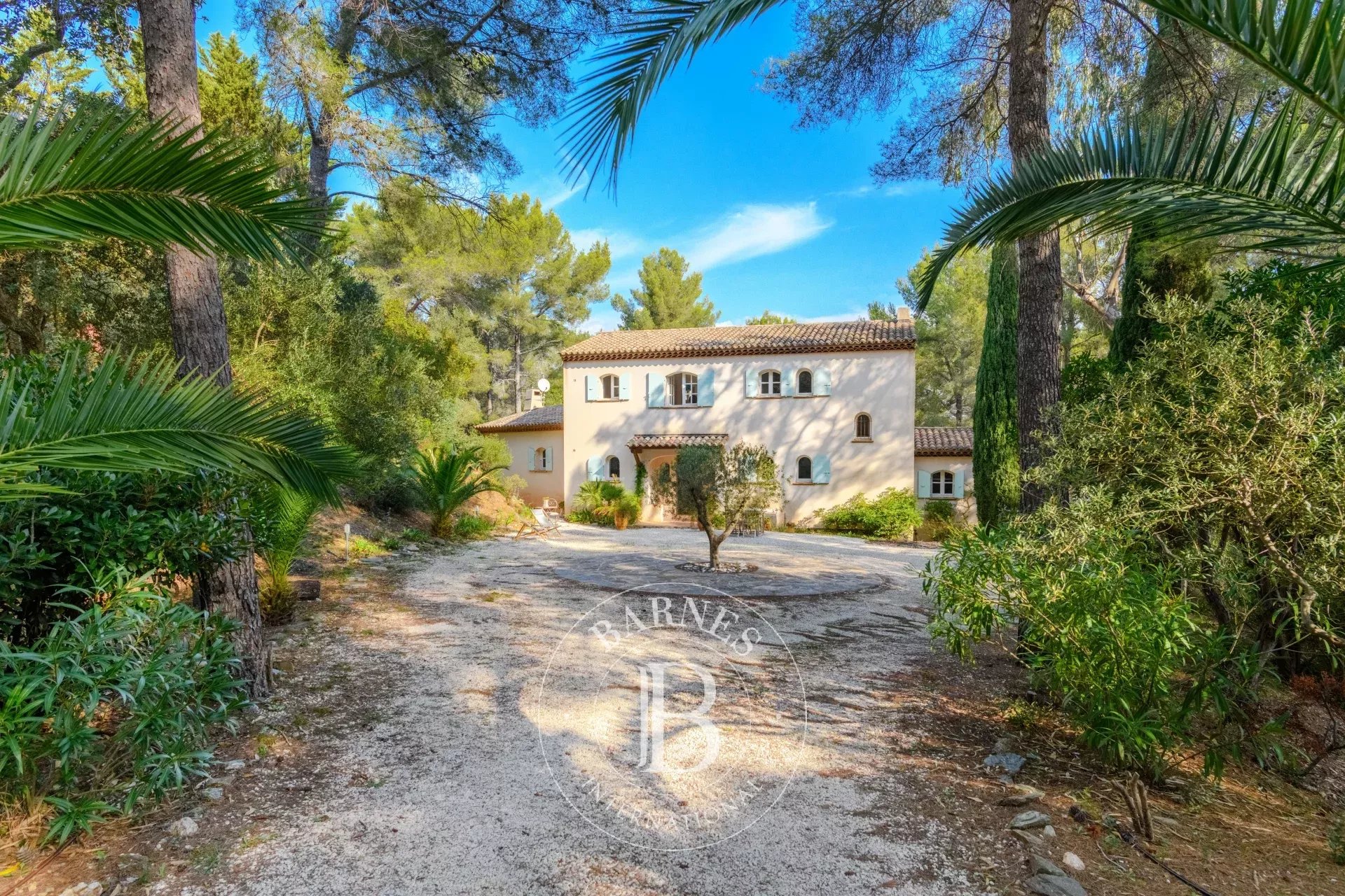 Mülkiyet Bormes-les-Mimosas