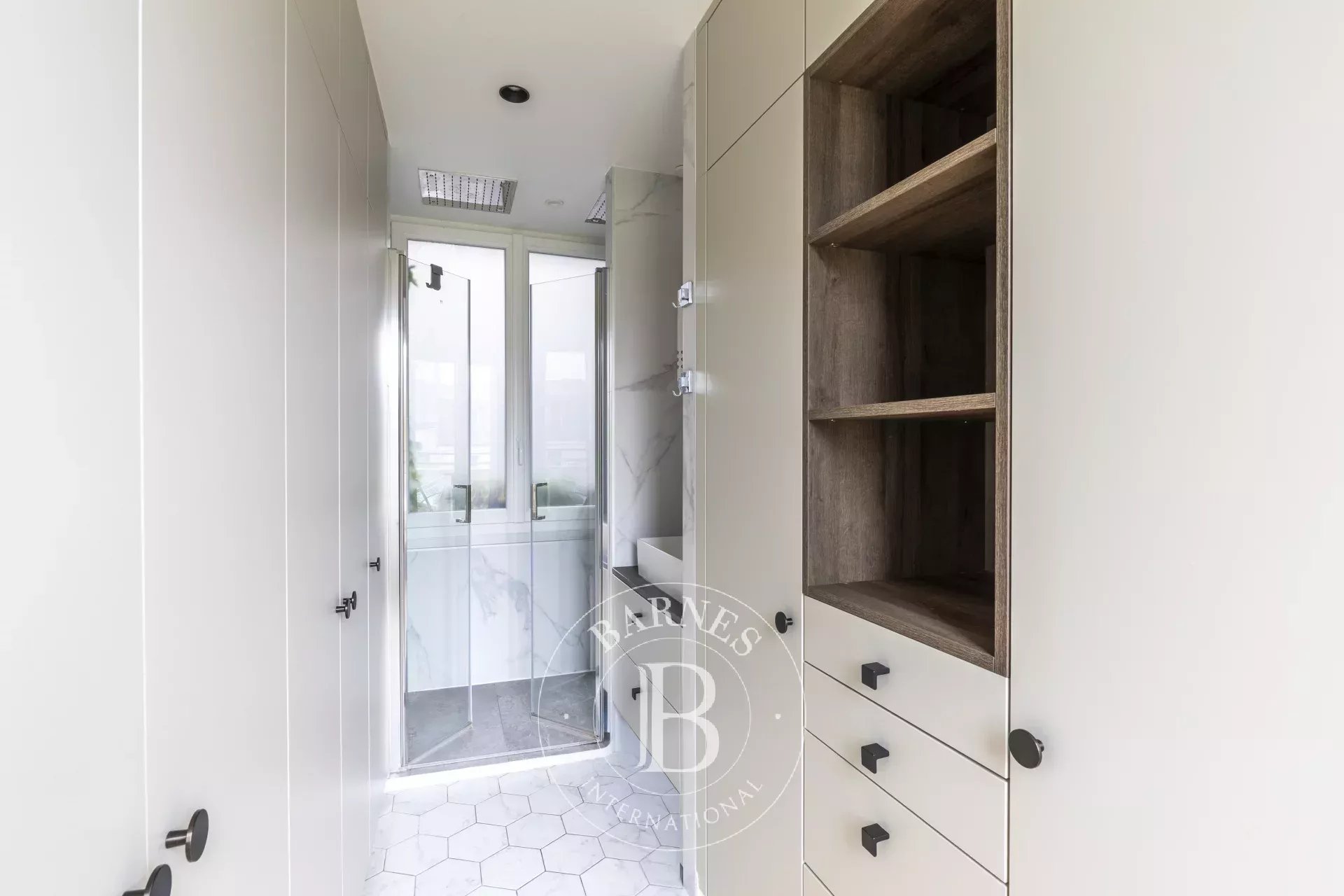 Daire Paris 10ème - picture 9