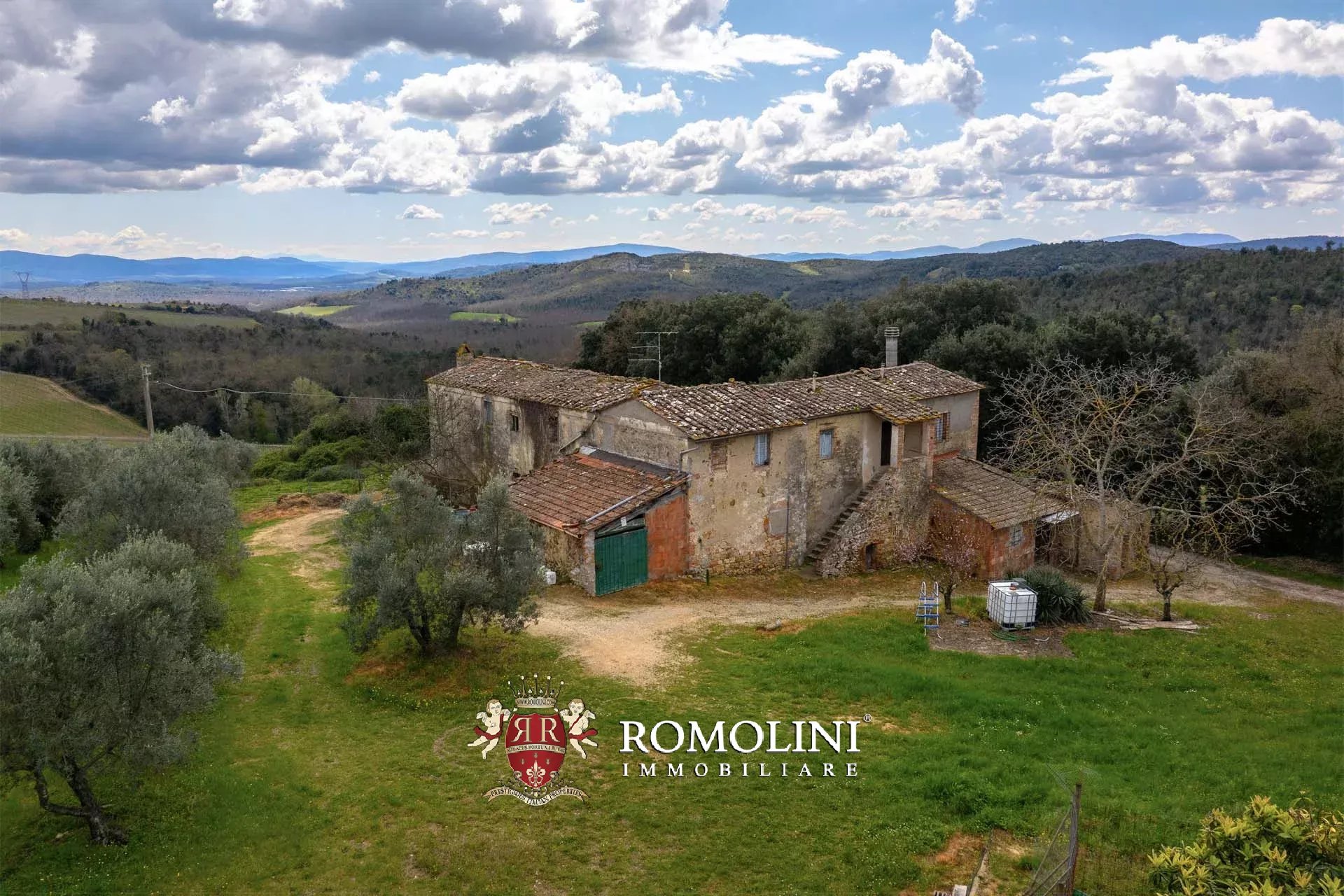 35 Bedroom Vineyard's Image 116
