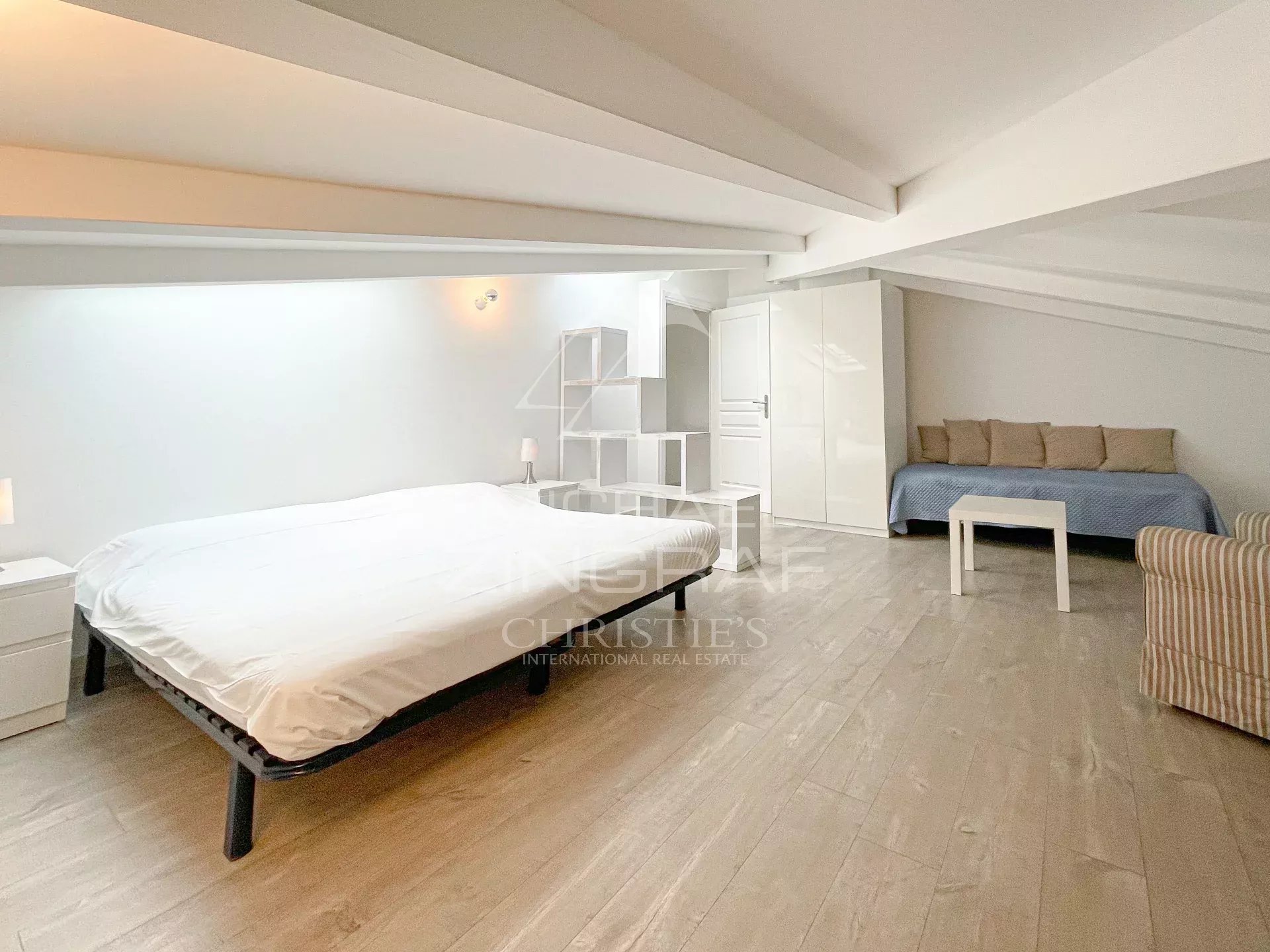 2 Bedroom Apartment/Flat's Image 6