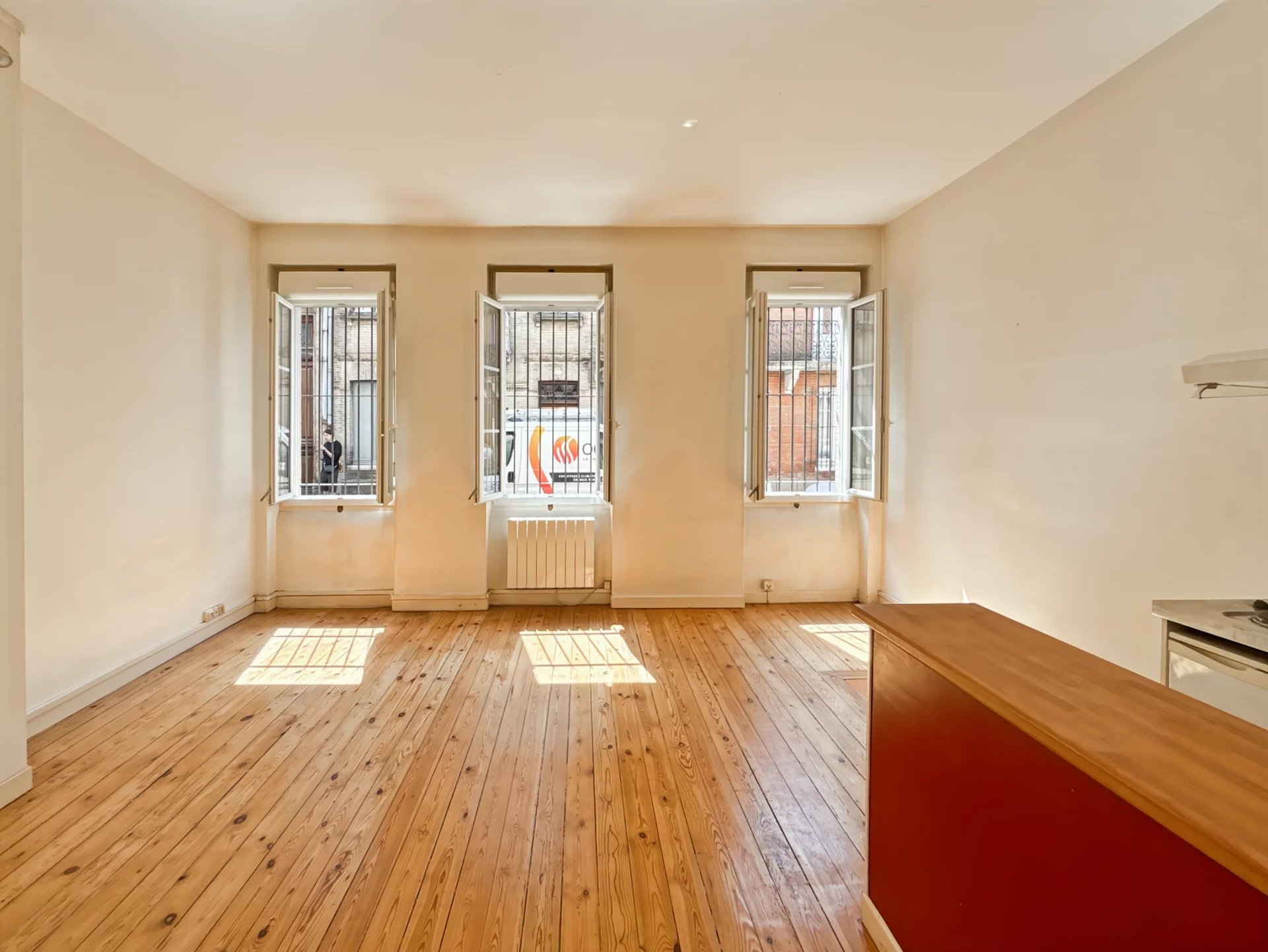 LES CHALETS, Beau T1 de 29 M² libre , idéal premier achat ou investisseur.