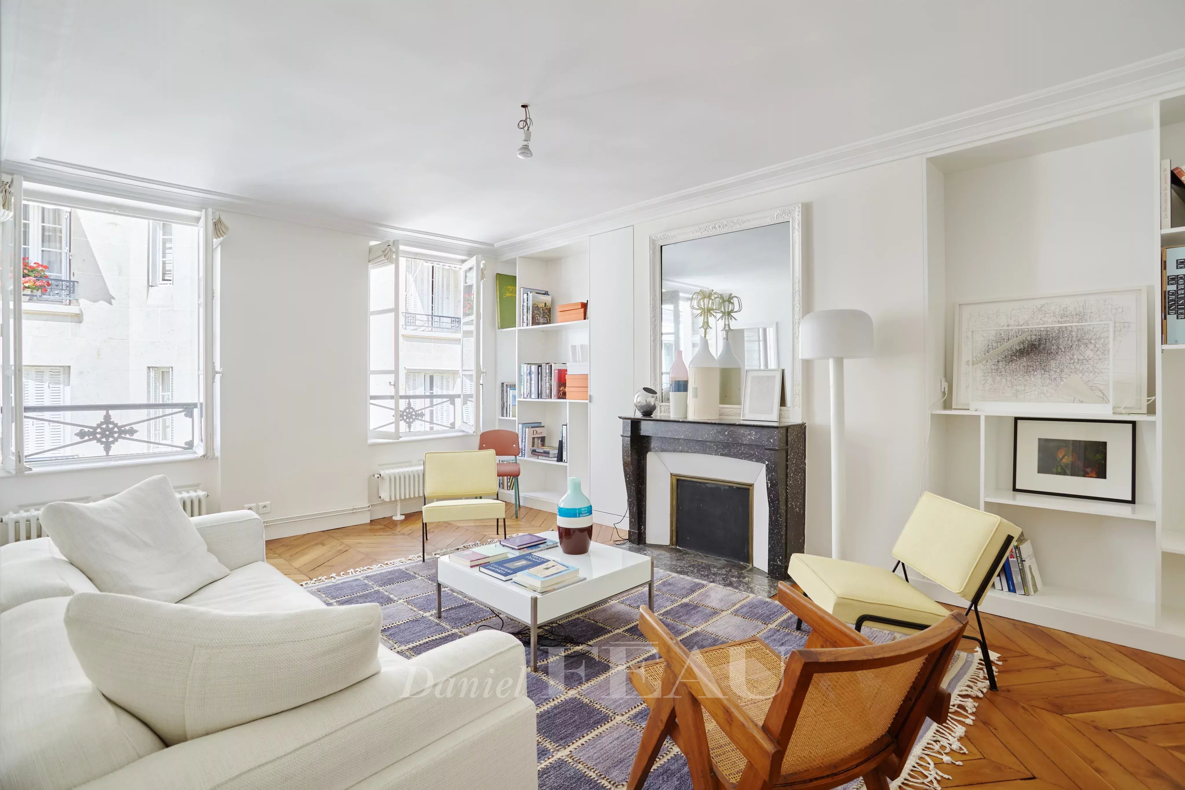 Sale Apartment Paris 7th