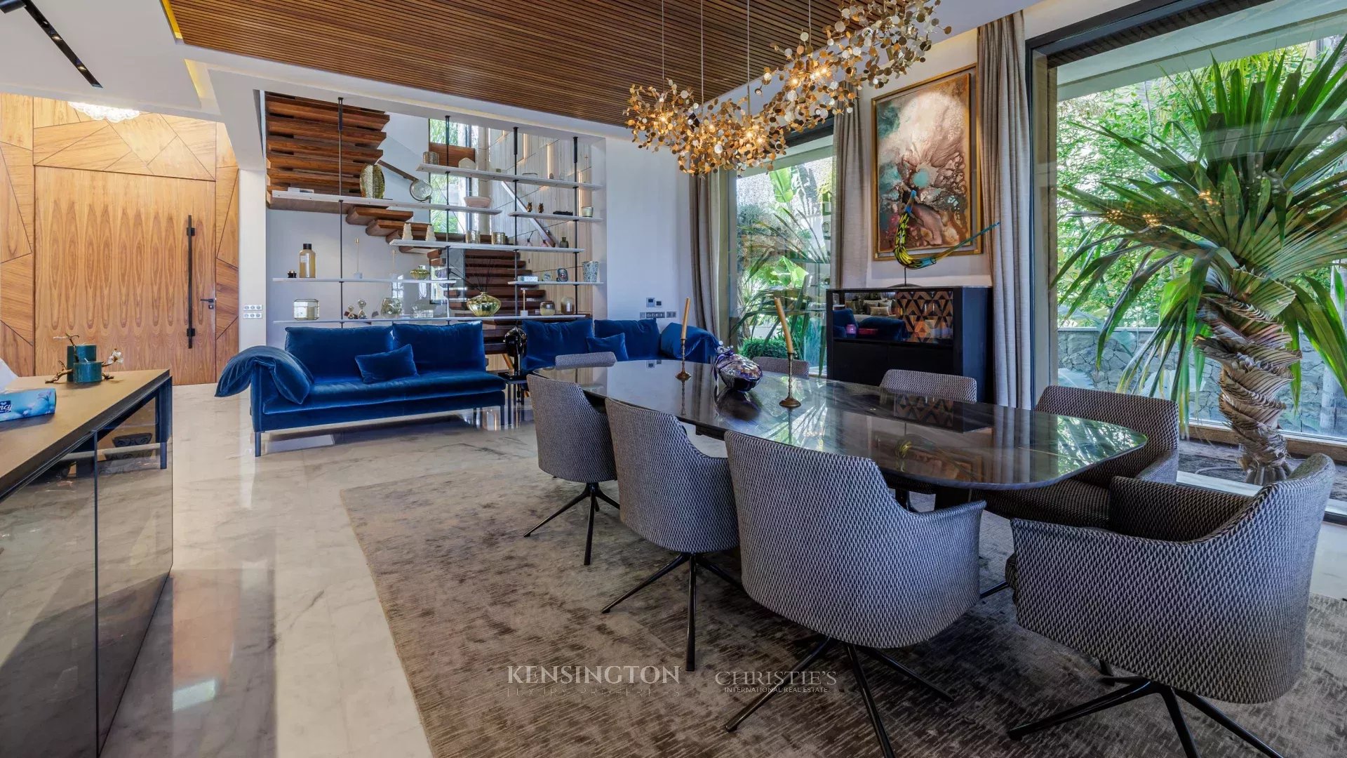 5 Bedroom Villa/Townhouse's Image 12