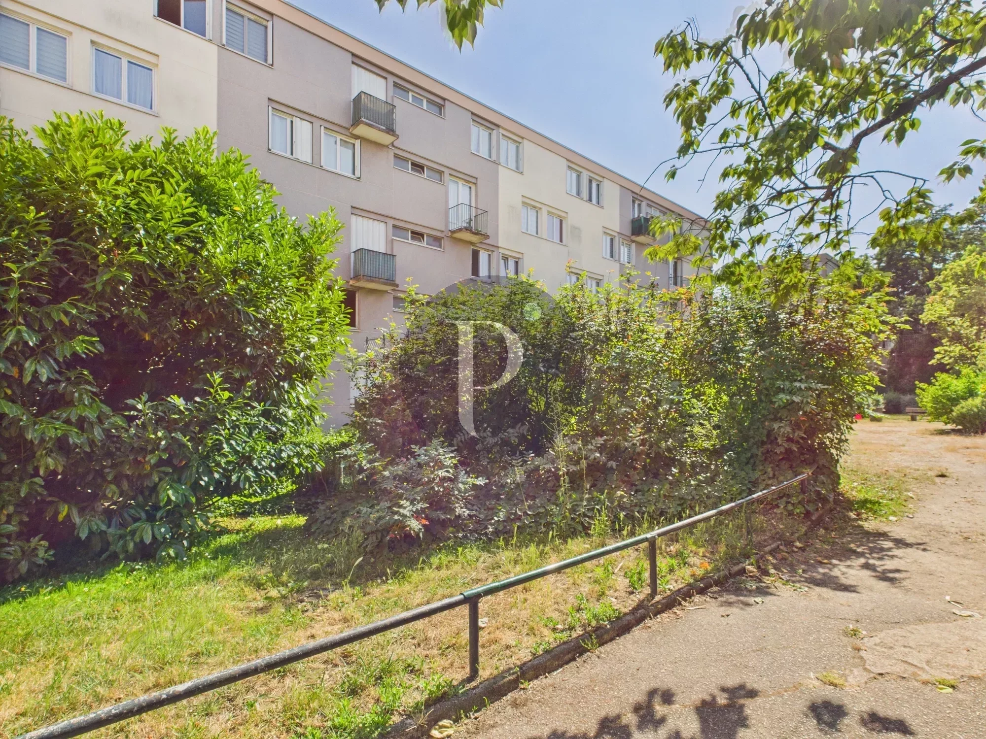 vente-appartement-4-pieces-le-plessis-robinson-85757069