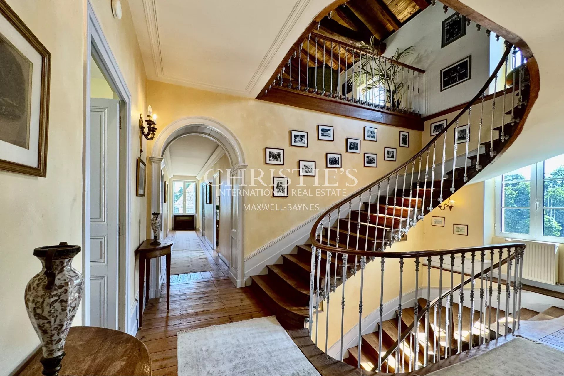 14 Bedroom Villa/Townhouse's Image 23