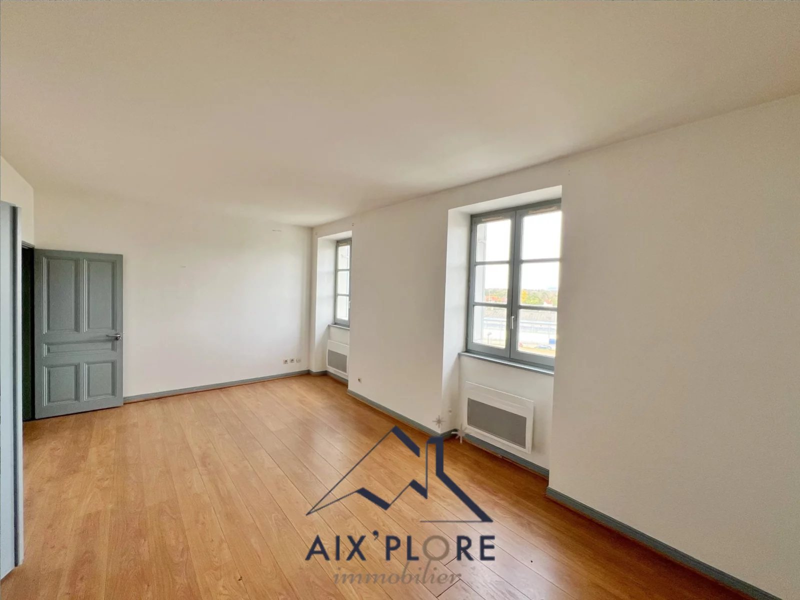 Sale Apartment Saint-Genix-les-Villages